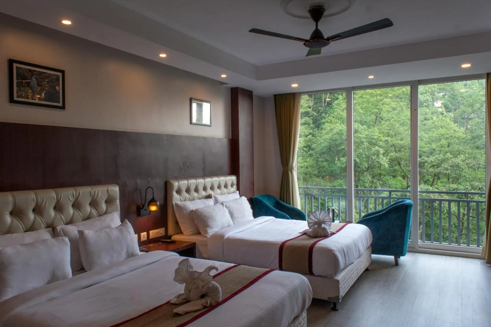 Photo of the whole room in Avianna Gangtok Resort & Spa