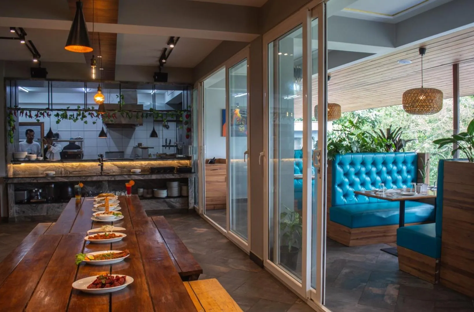 Restaurant/places to eat in Avianna Gangtok Resort & Spa