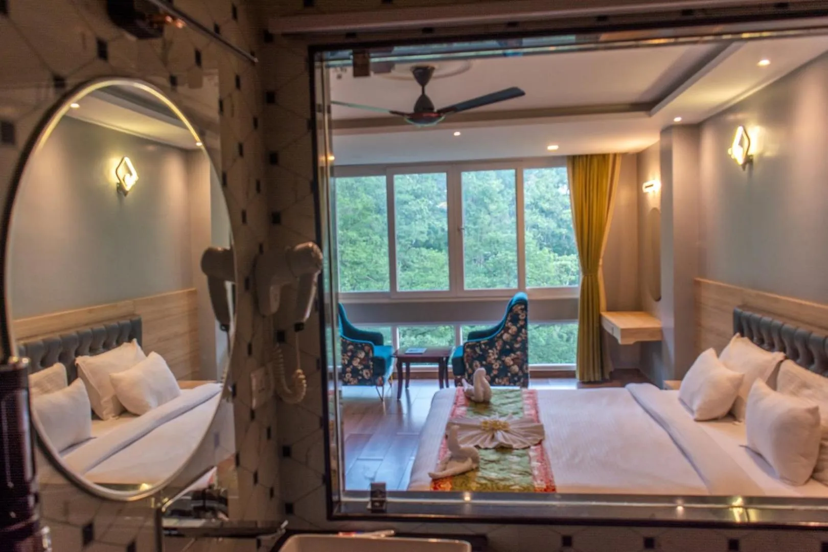 Photo of the whole room in Avianna Gangtok Resort & Spa