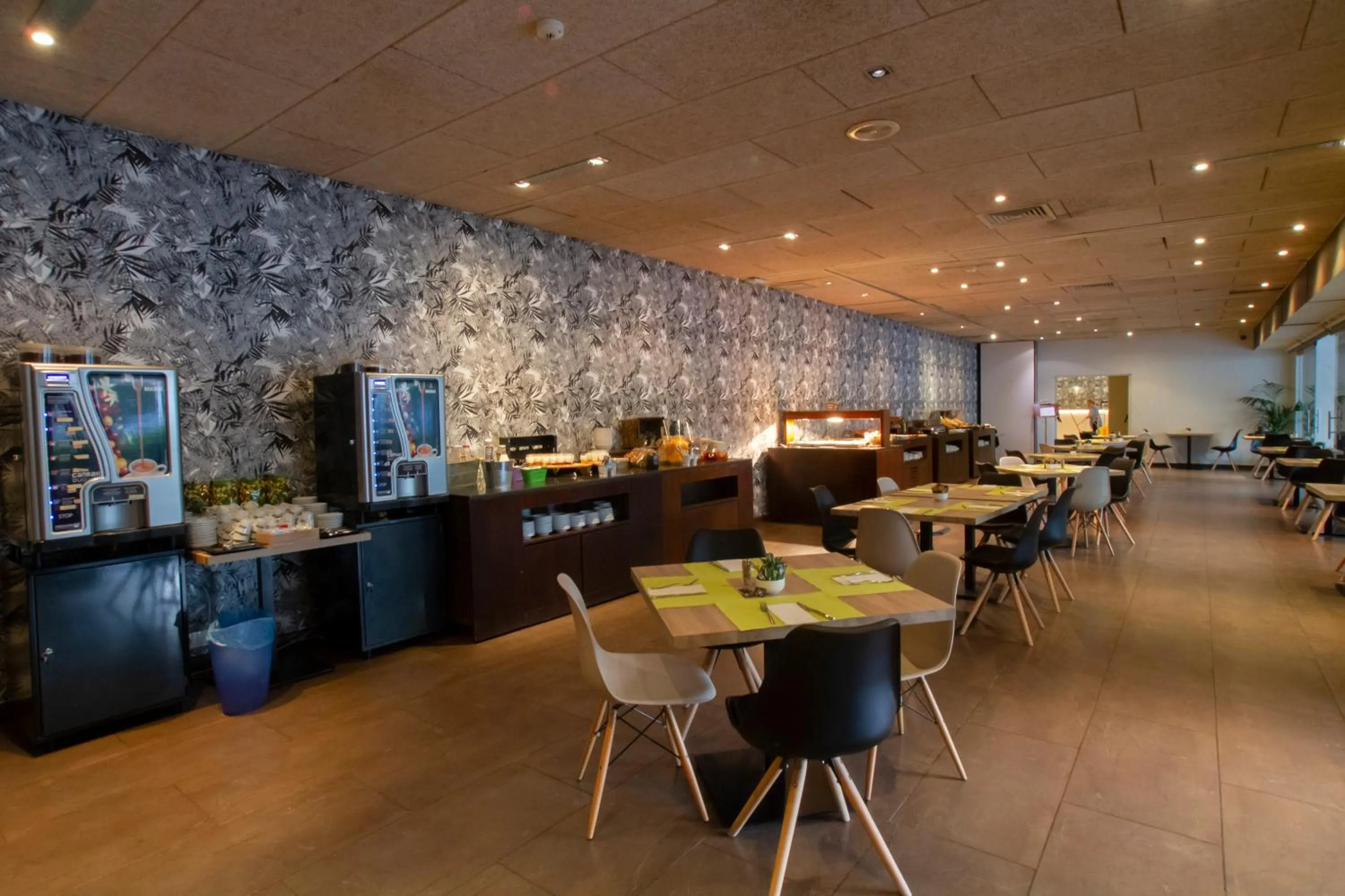 Restaurant/places to eat in Ibersol Antemare - Adults Only