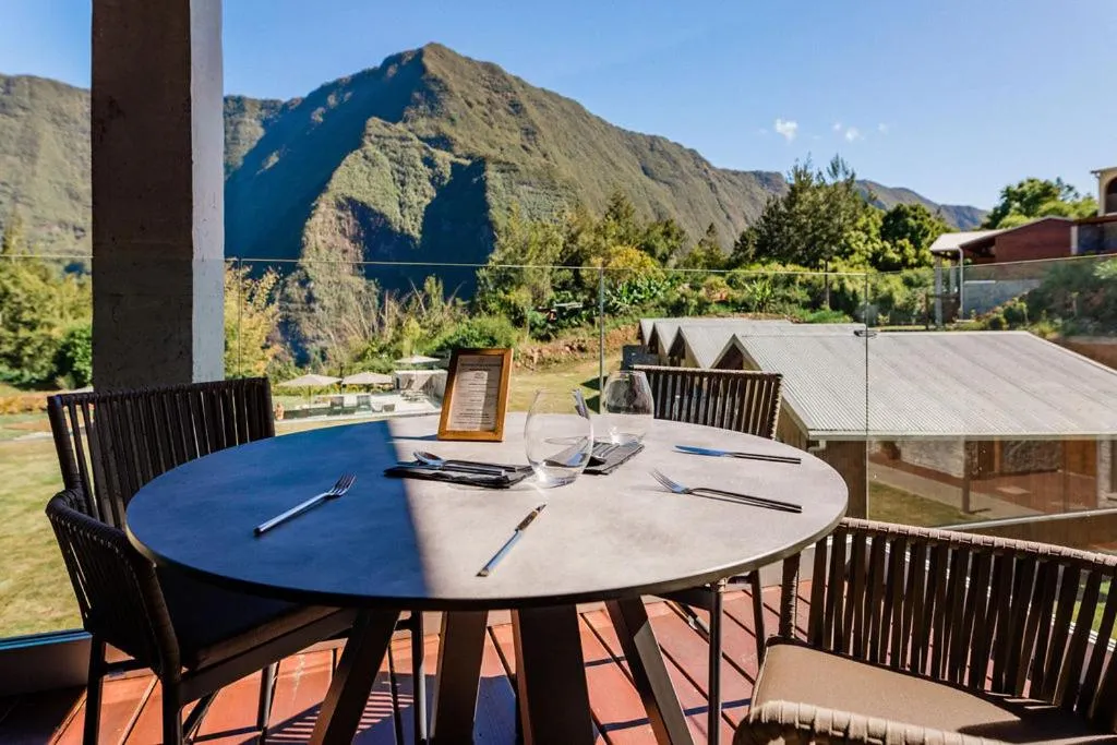 Balcony/Terrace in Sarana Hôtel & Spa