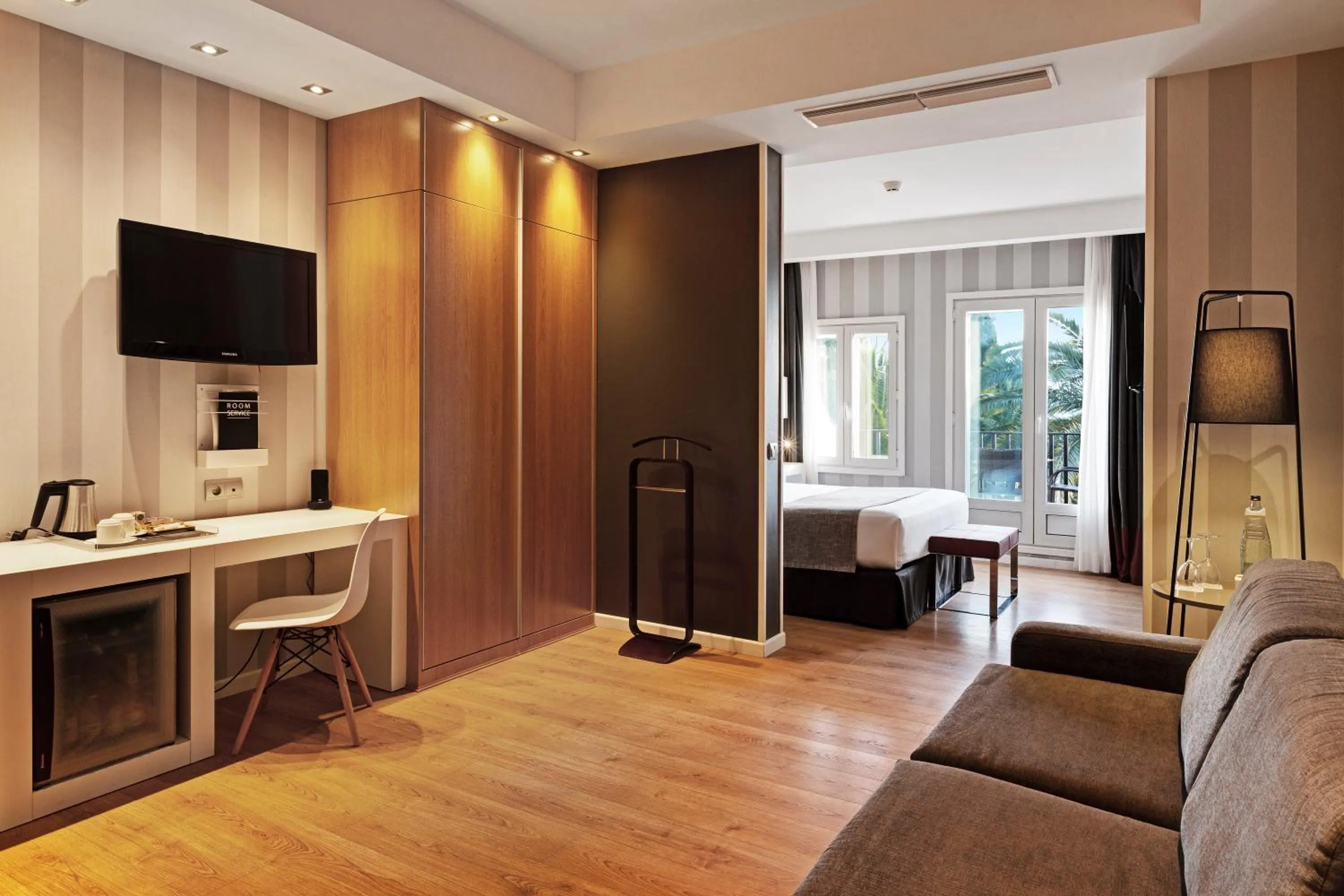 TV and multimedia in Catalonia Reina Victoria