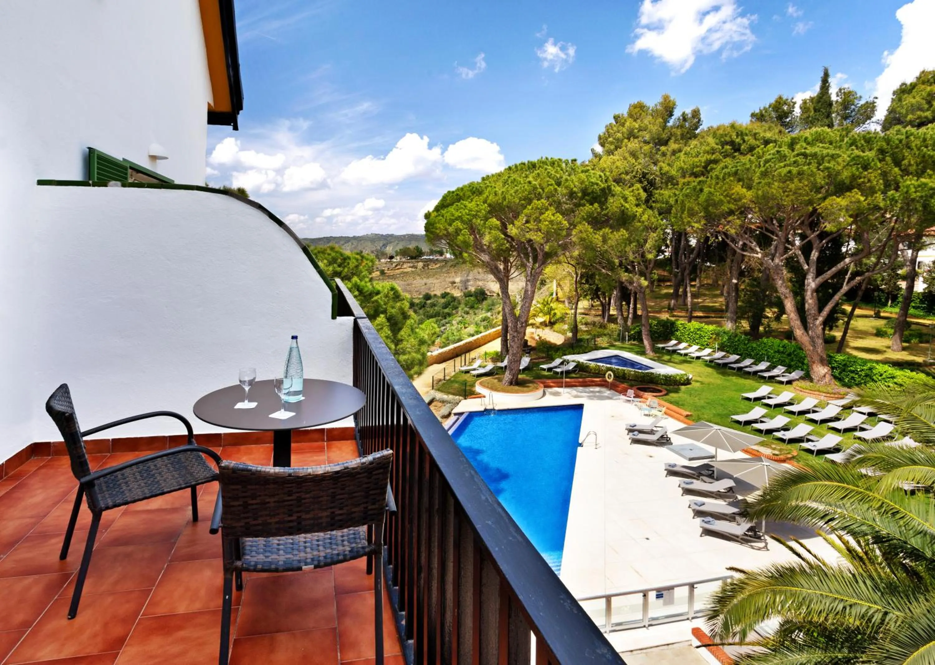 Day in Catalonia Reina Victoria