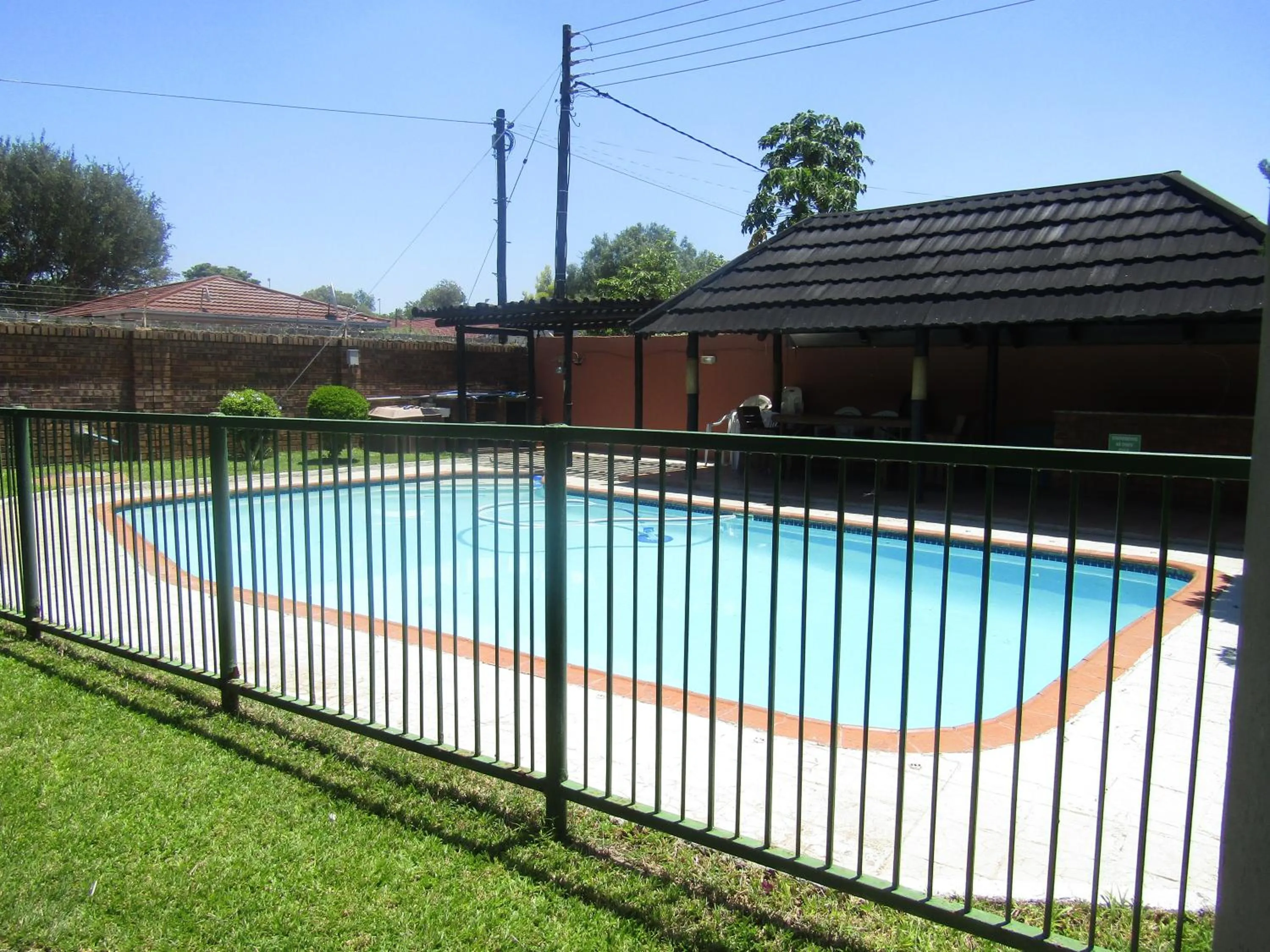 Swimming pool in Haithoms Guesthouse
