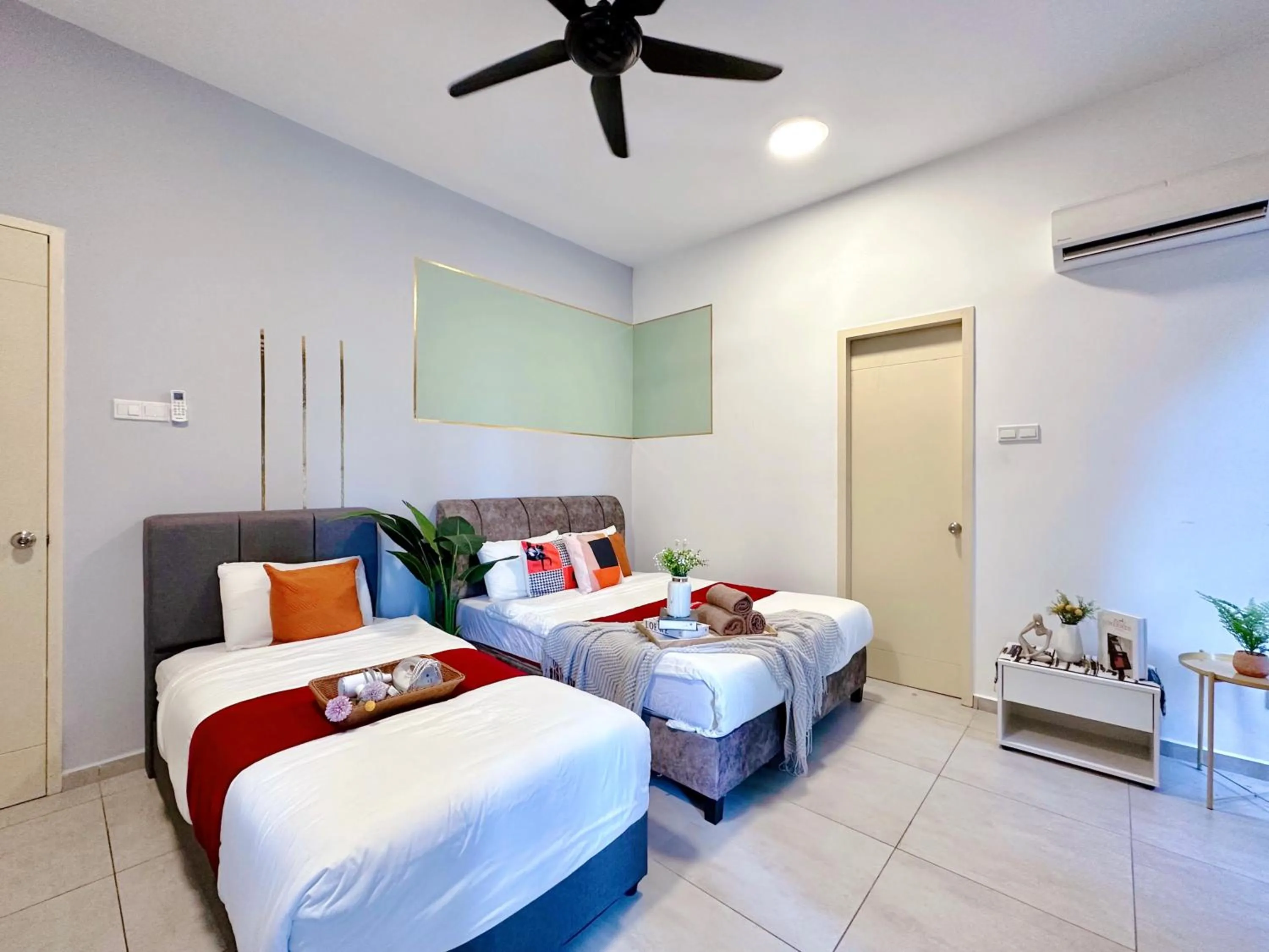 Bed in Atlantis Melaka I 5-11pax I 5min JonkerSt By Alviv Management