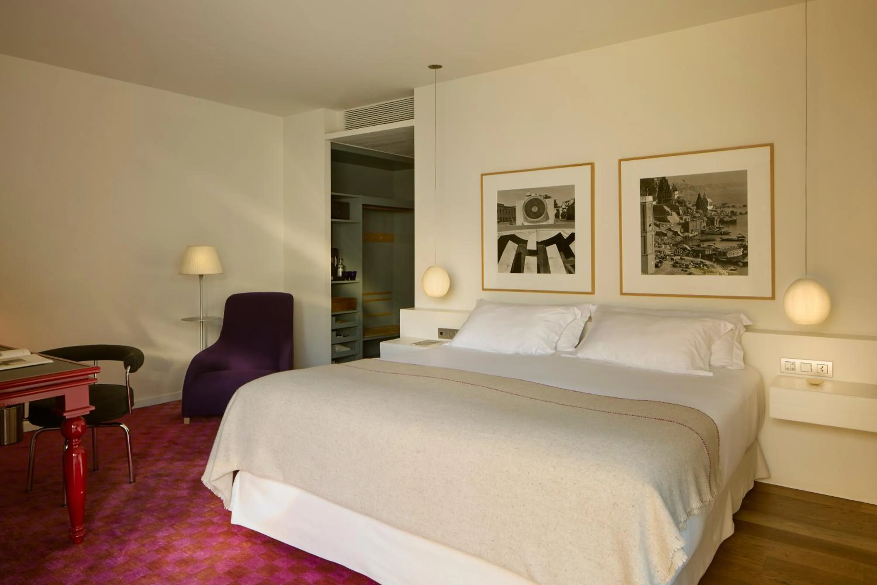 Bedroom, Bed in Hotel Neri – Relais & Chateaux