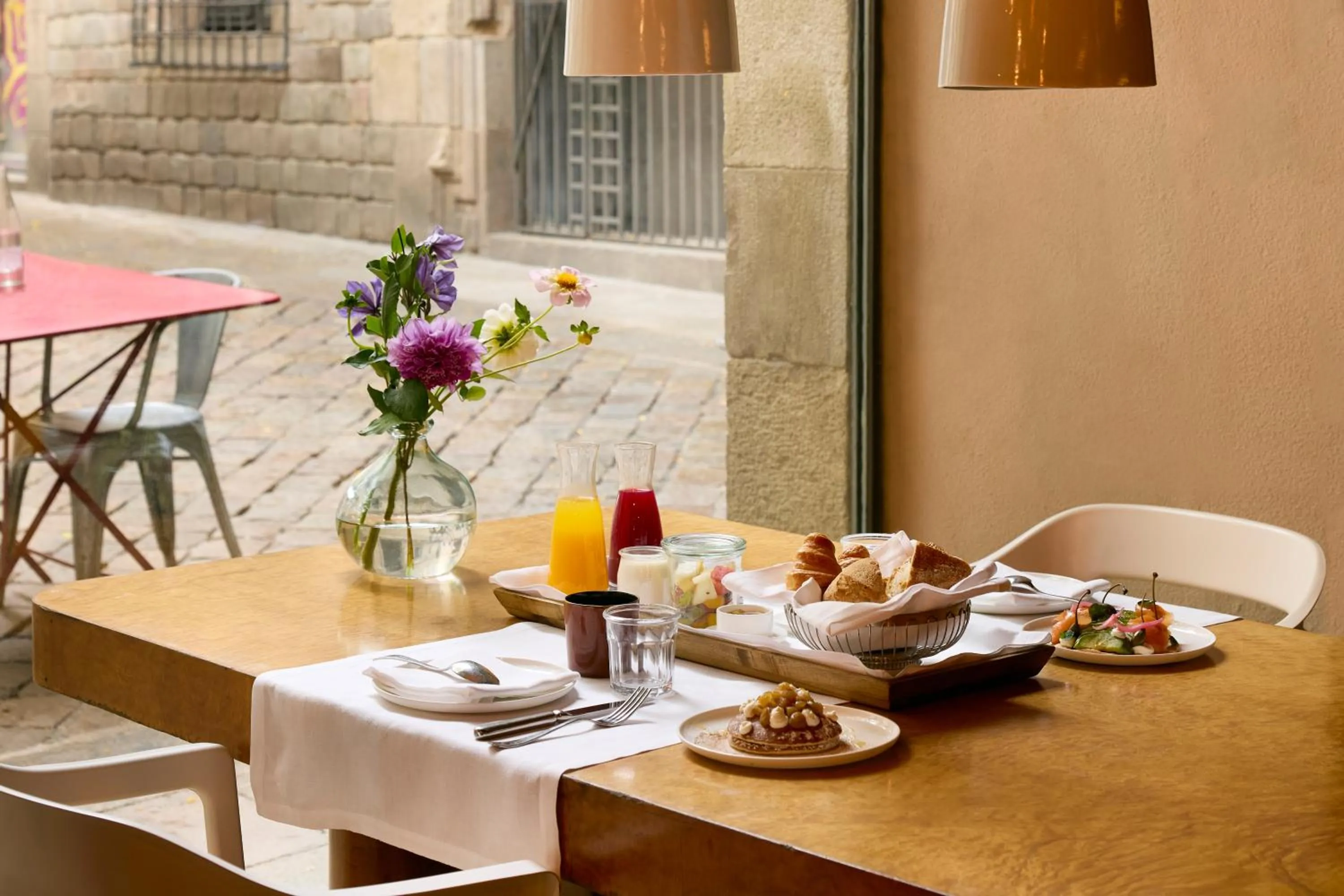 Breakfast in Hotel Neri – Relais & Chateaux
