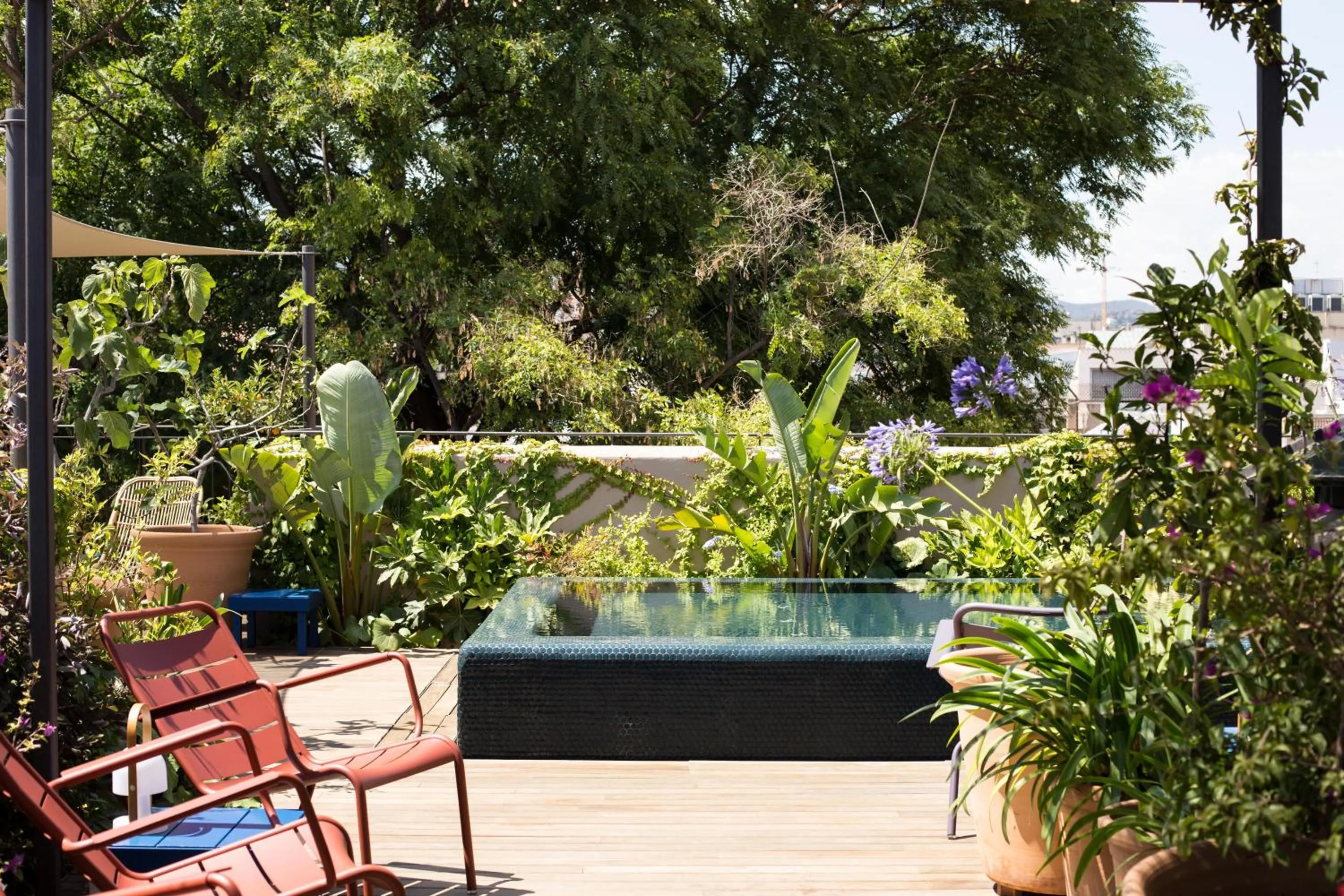 Swimming pool in Hotel Neri – Relais & Chateaux