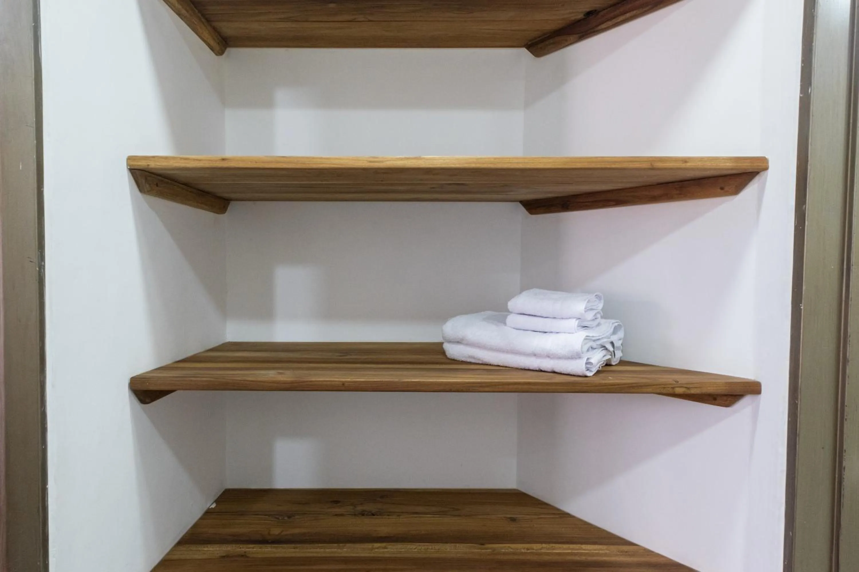 towels in Hotel Chalet La Sofia by Majuva