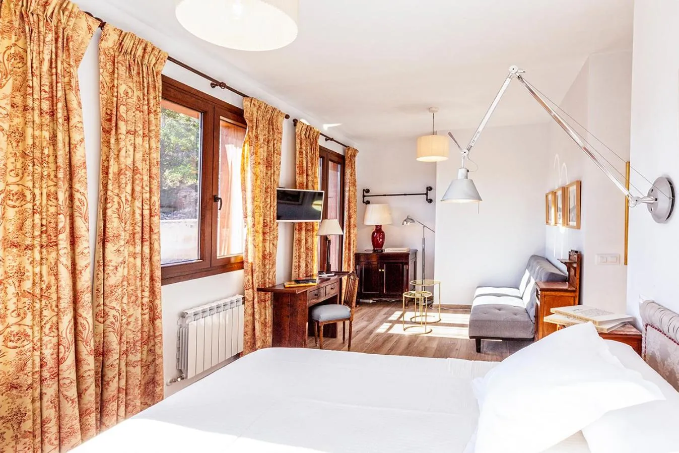 Bed in Hotel Spa Salinas de Imón