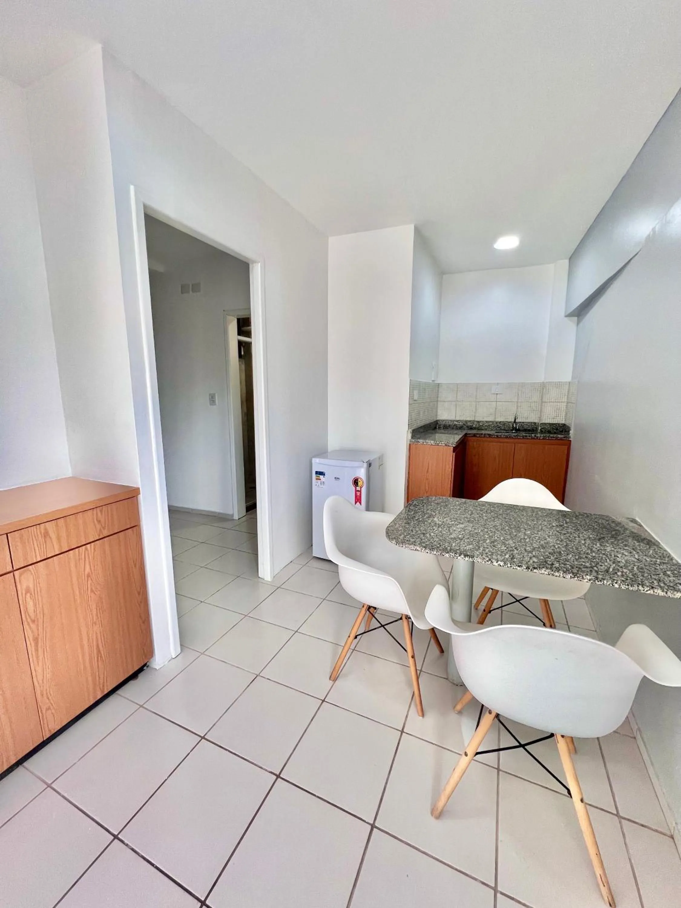 Pousada Mali em frente as Piscinas Naturais