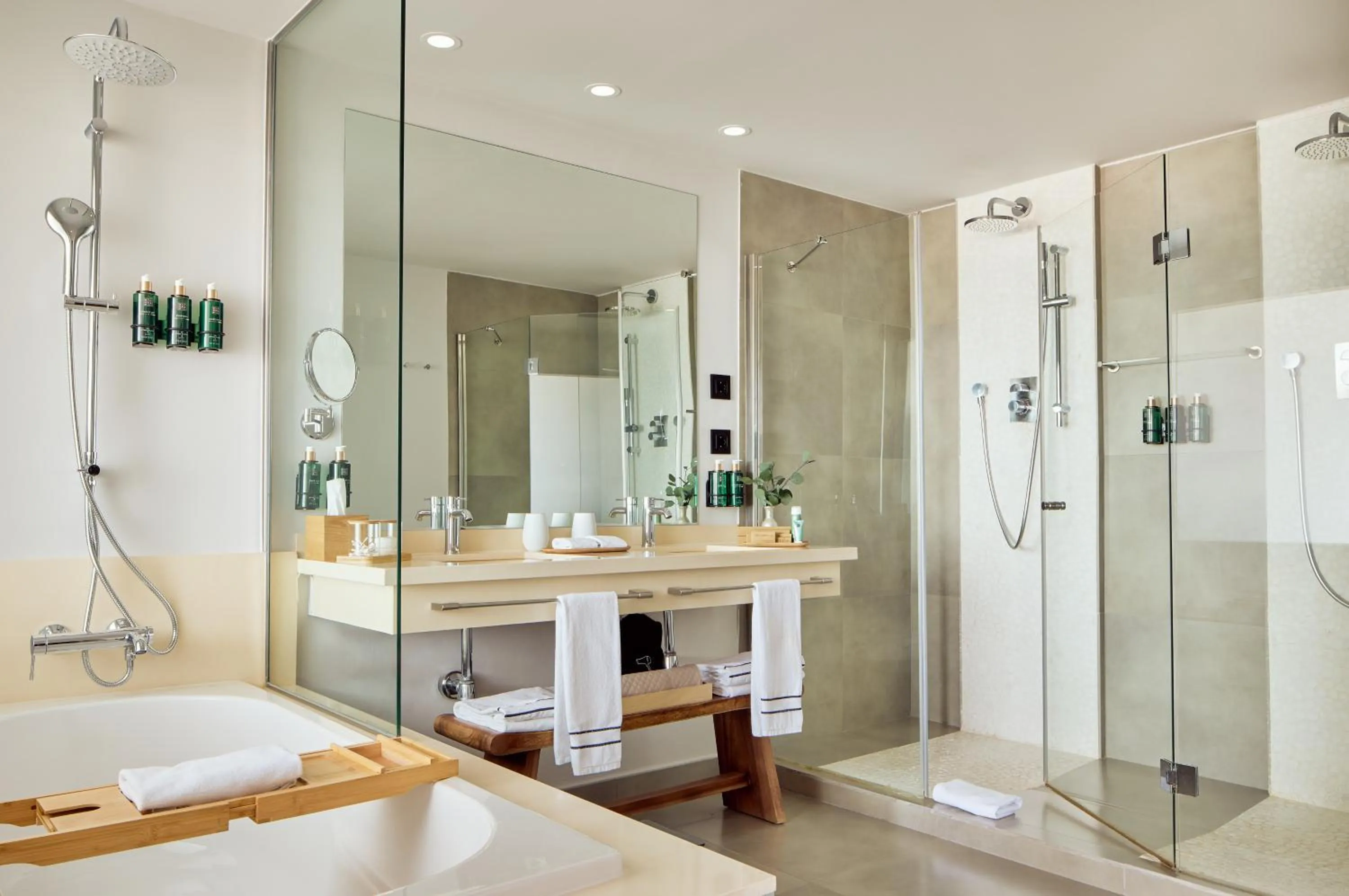 Bathroom in Meliá Lloret de Mar