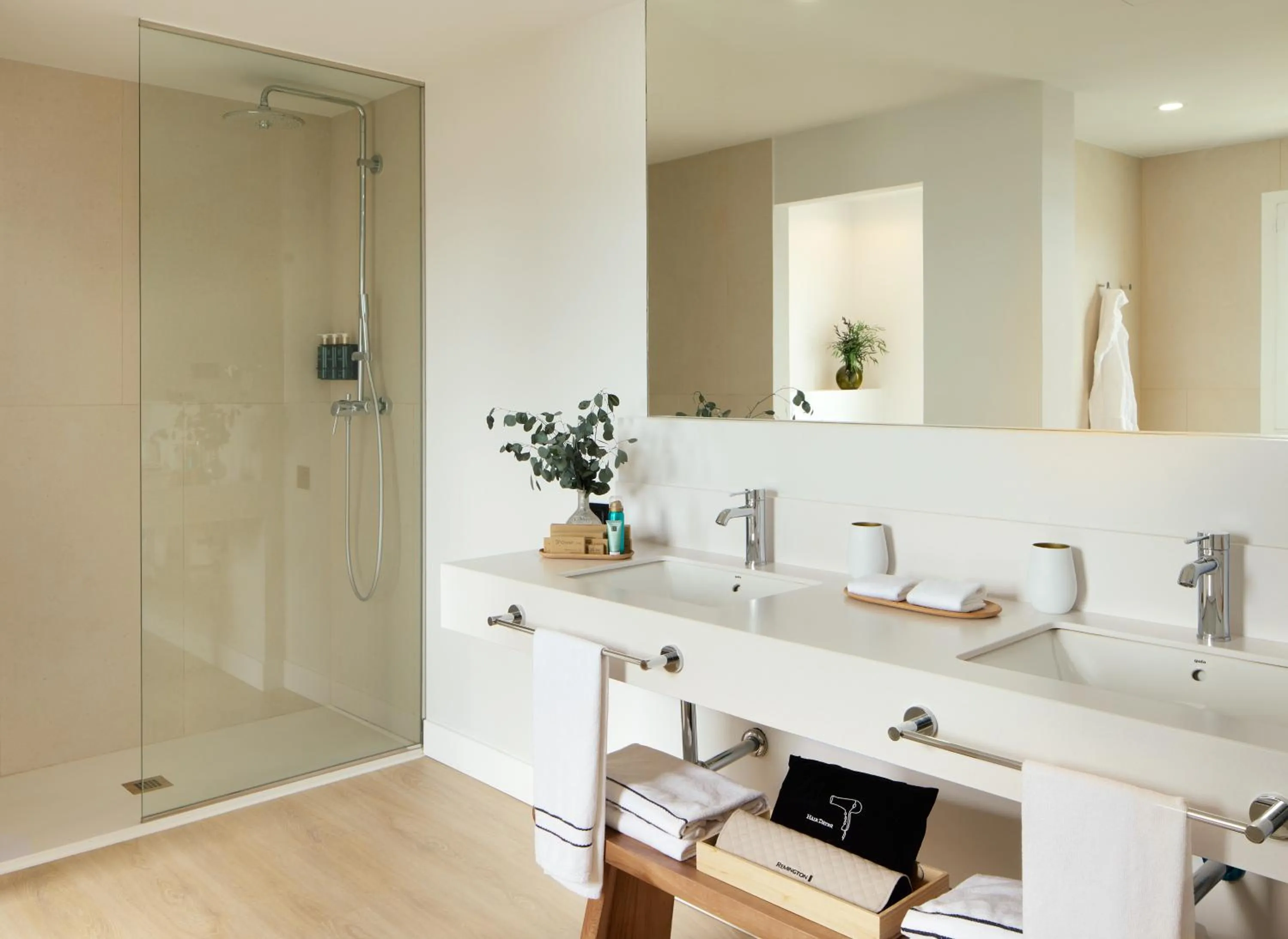 Bathroom in Meliá Lloret de Mar