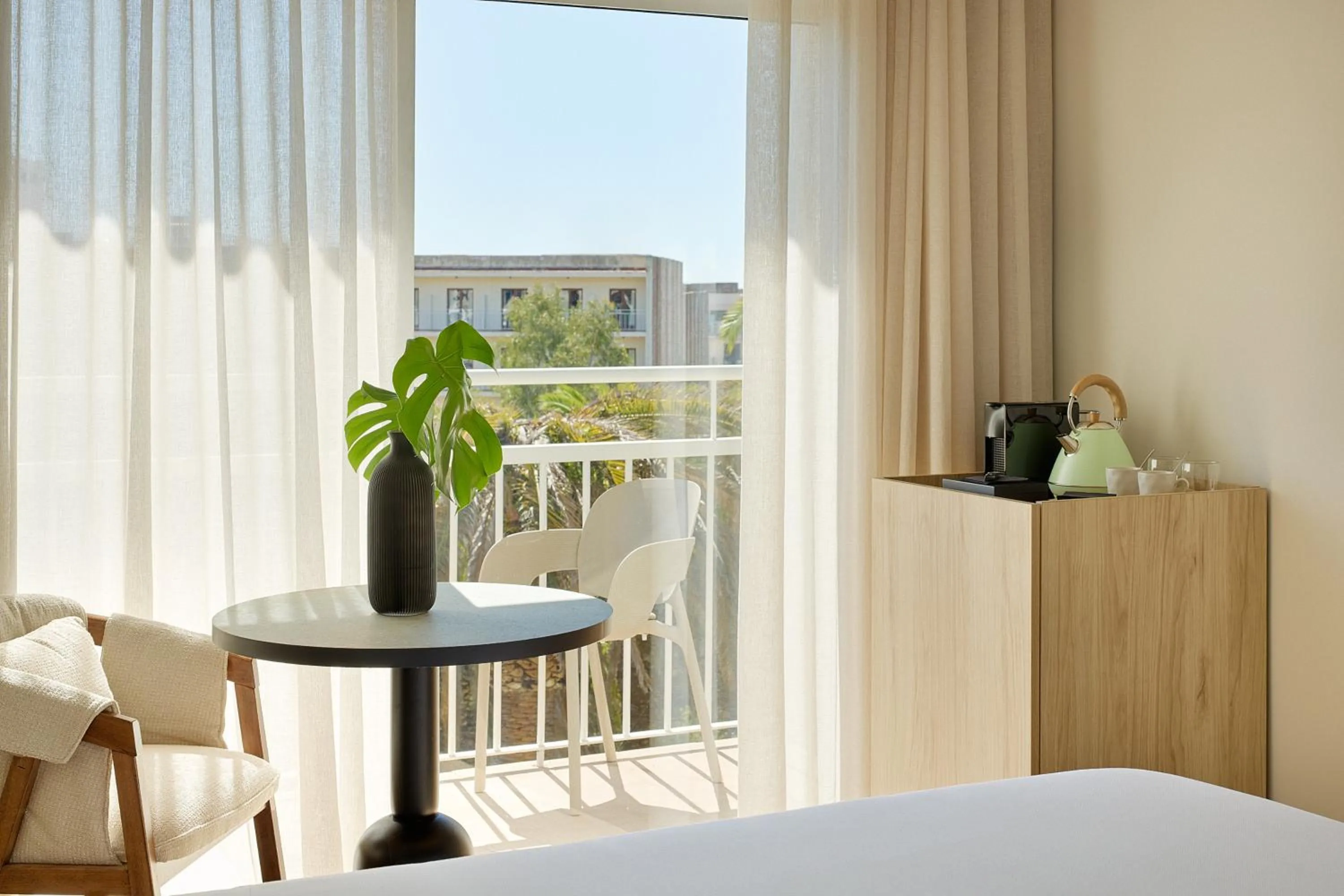 View (from property/room), Bed in Meliá Lloret de Mar