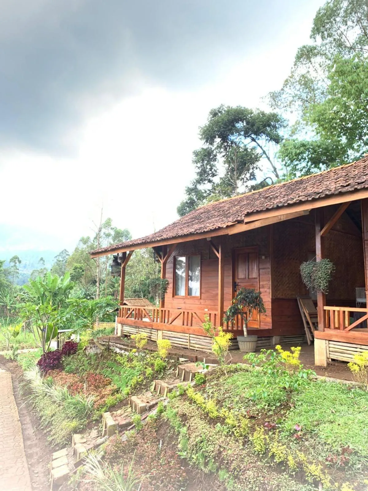 Kampung Bareto Cottage And Resto