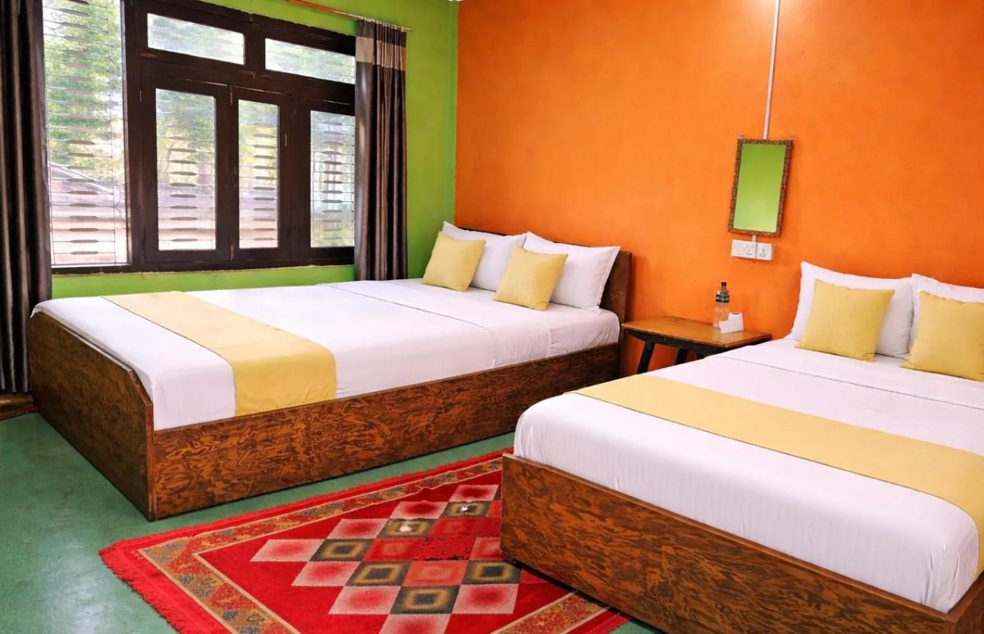 Bed in Hotel Butterfly - Peaceful Garden for Nature Lovers