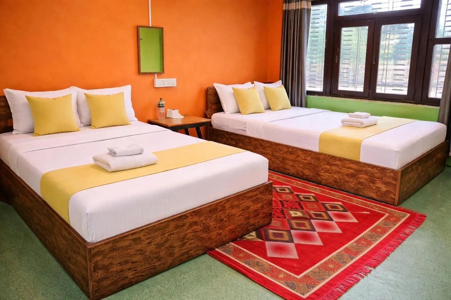 Bed in Hotel Butterfly - Peaceful Garden for Nature Lovers
