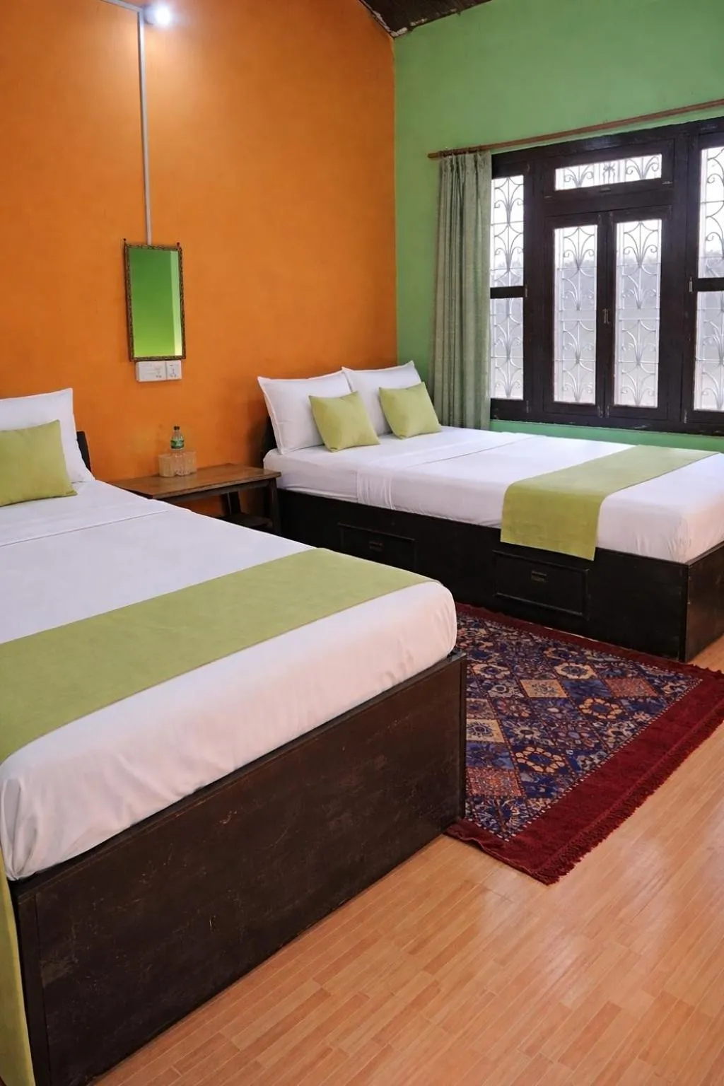Bed in Hotel Butterfly - Peaceful Garden for Nature Lovers