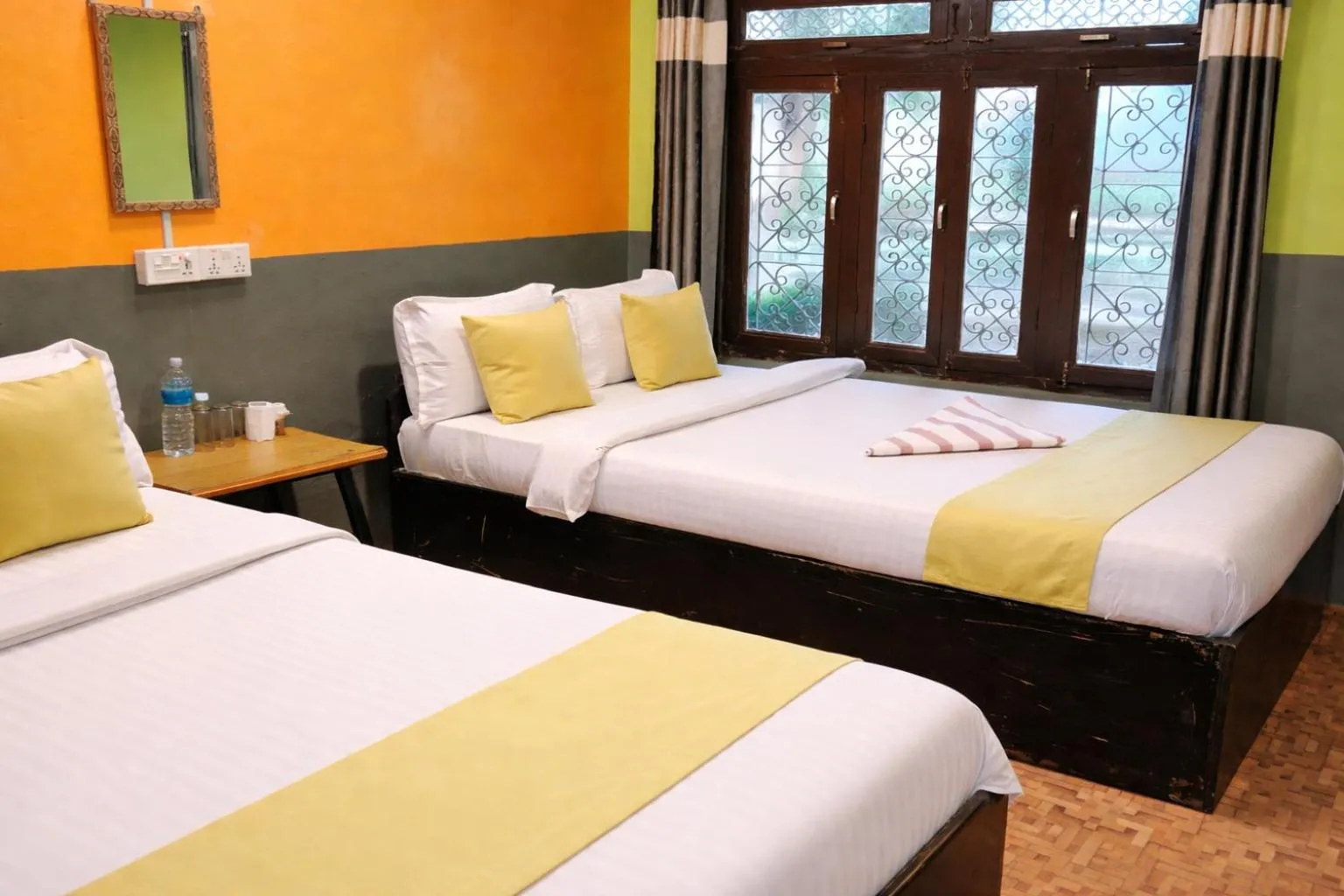 Bed in Hotel Butterfly - Peaceful Garden for Nature Lovers