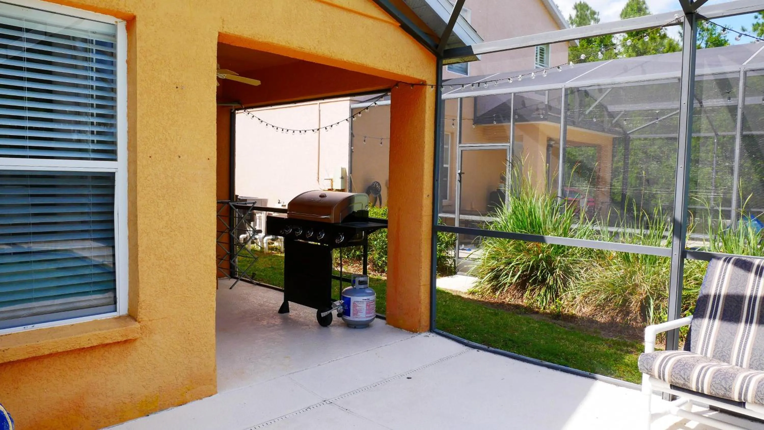 Property building in Great Community, Amazing Private Pool, Near Disney!