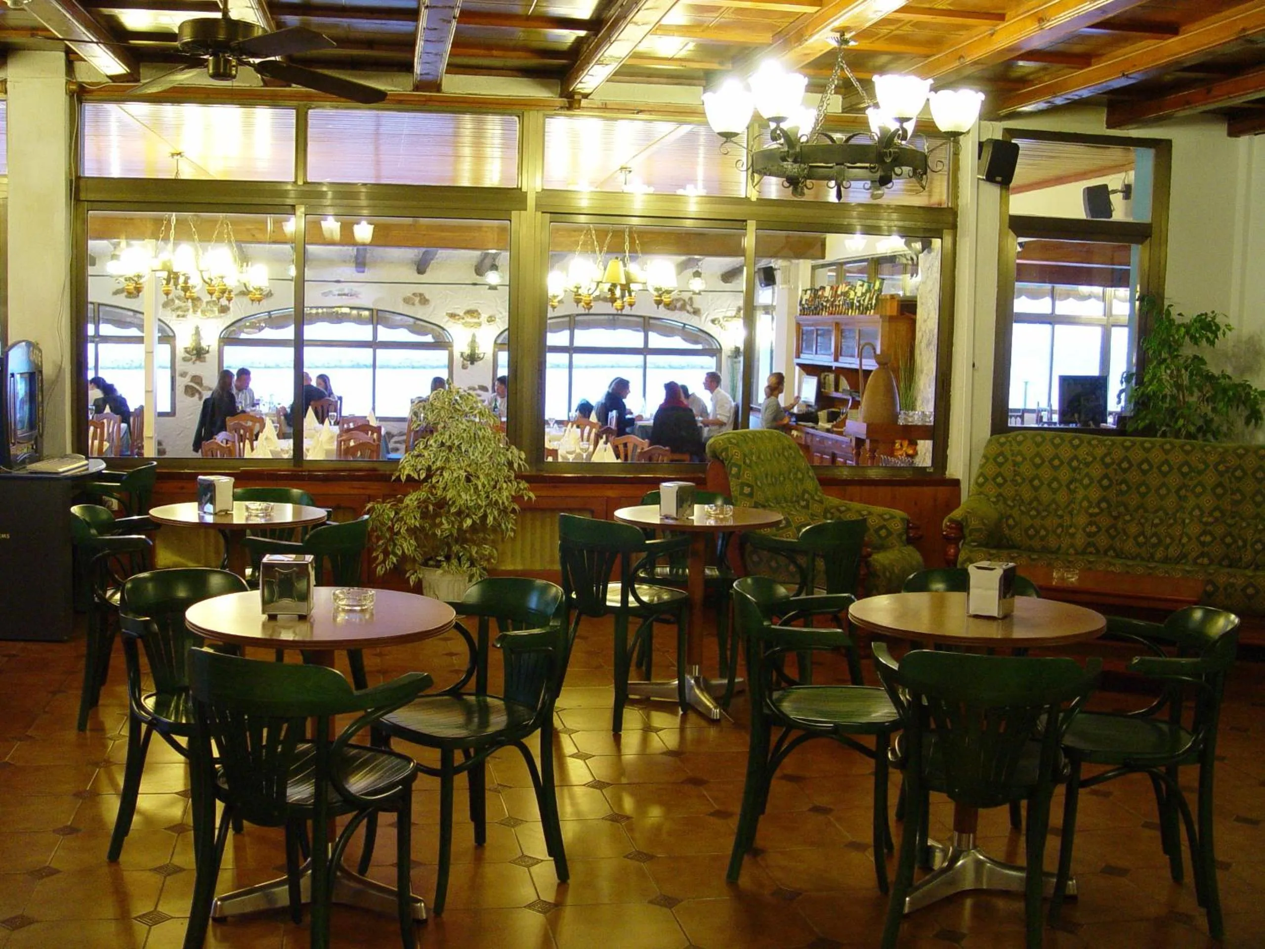 Lounge or bar in Medplaya Hotel Vistamar Costa Dorada