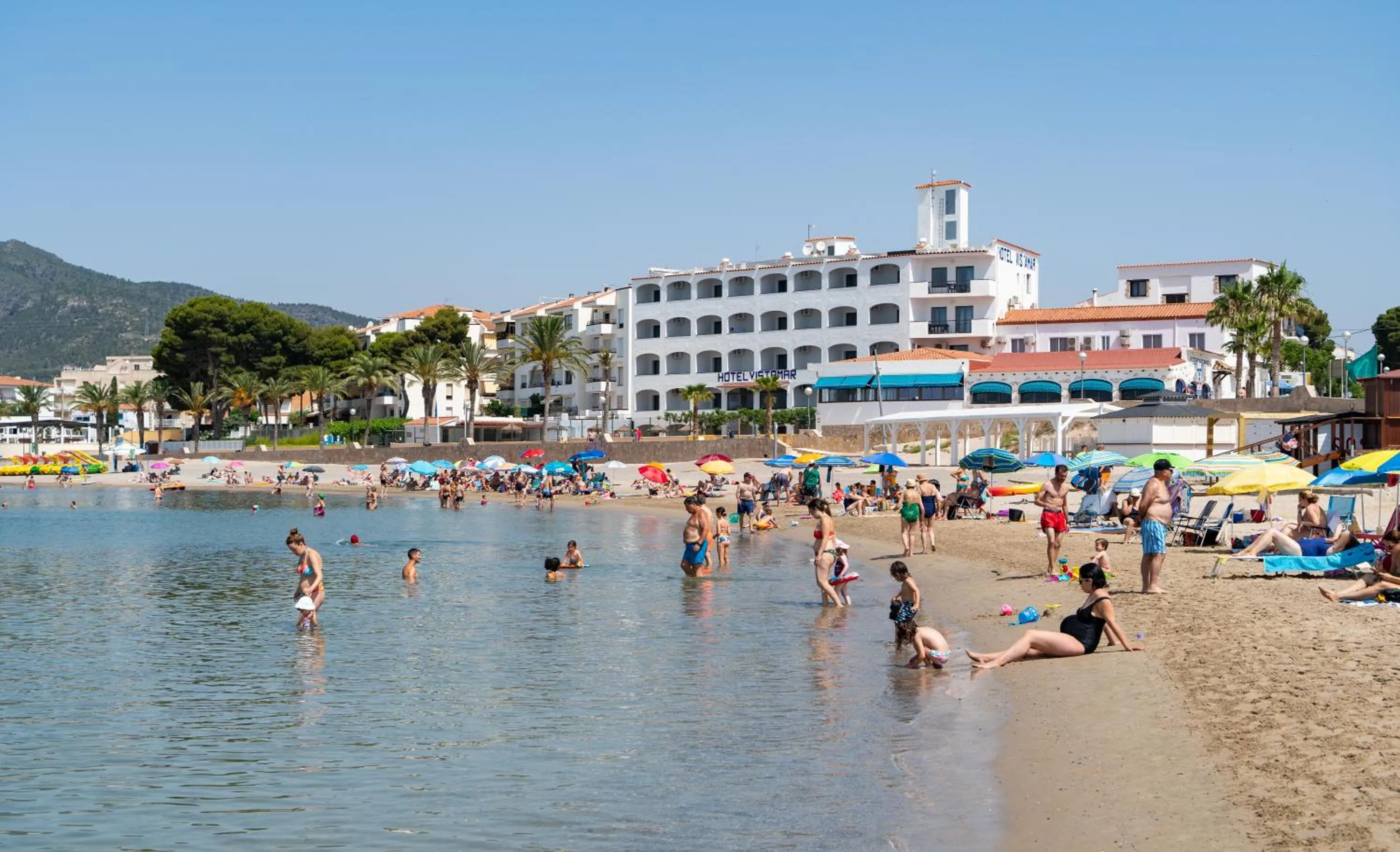 Beach in Medplaya Hotel Vistamar Costa Dorada