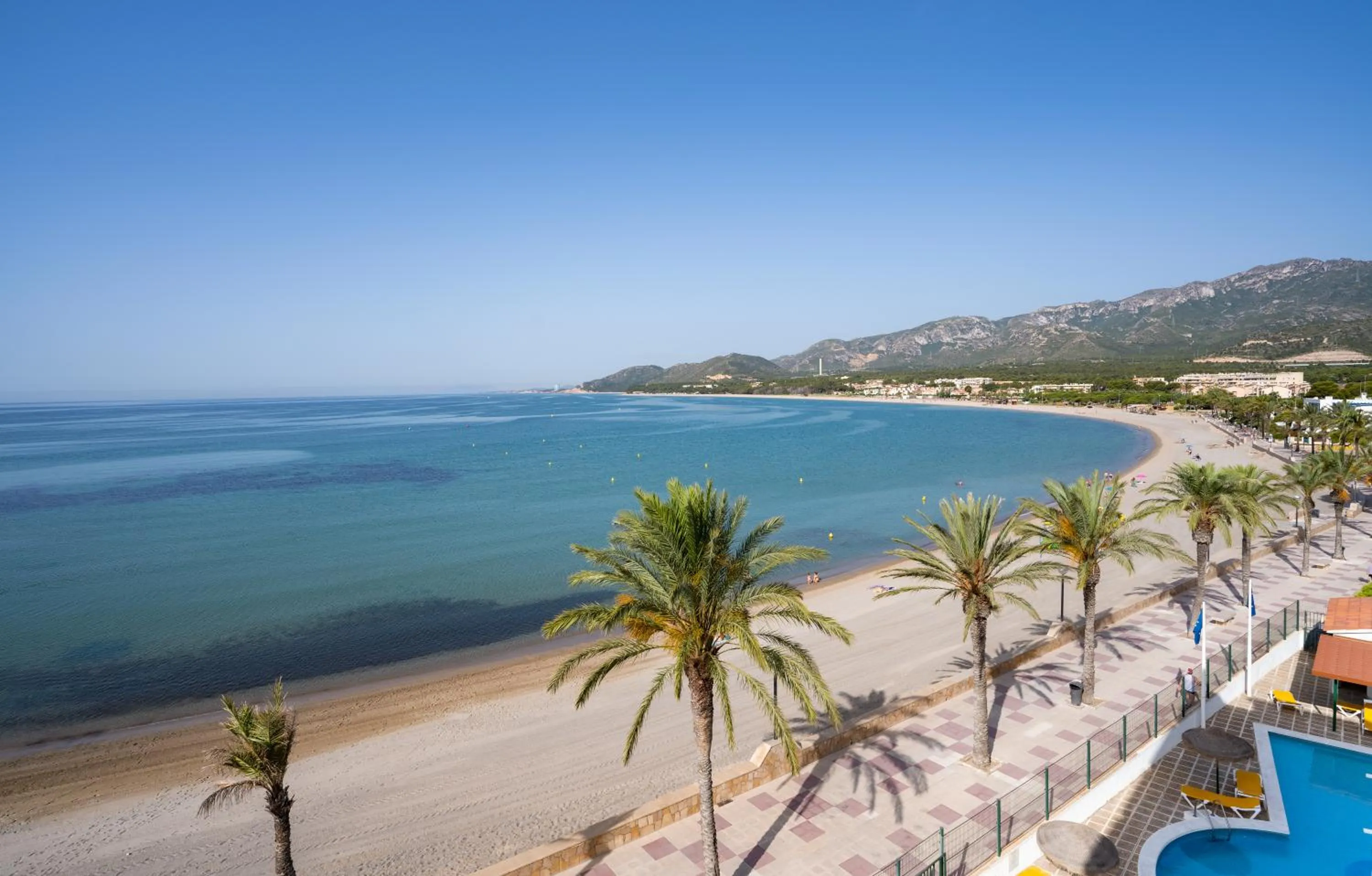 Beach in Medplaya Hotel Vistamar Costa Dorada