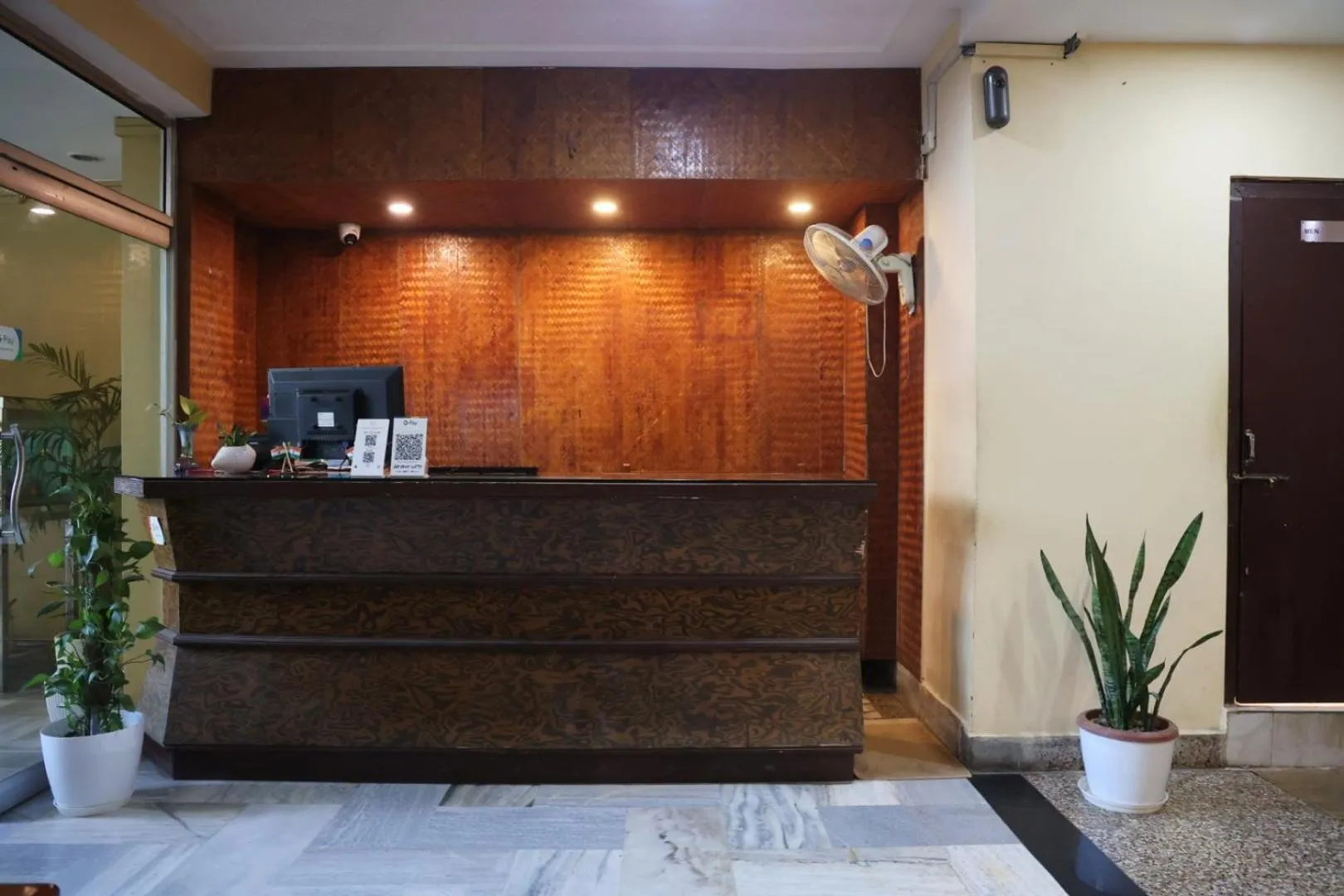 Lobby or reception in Hotel Embassy