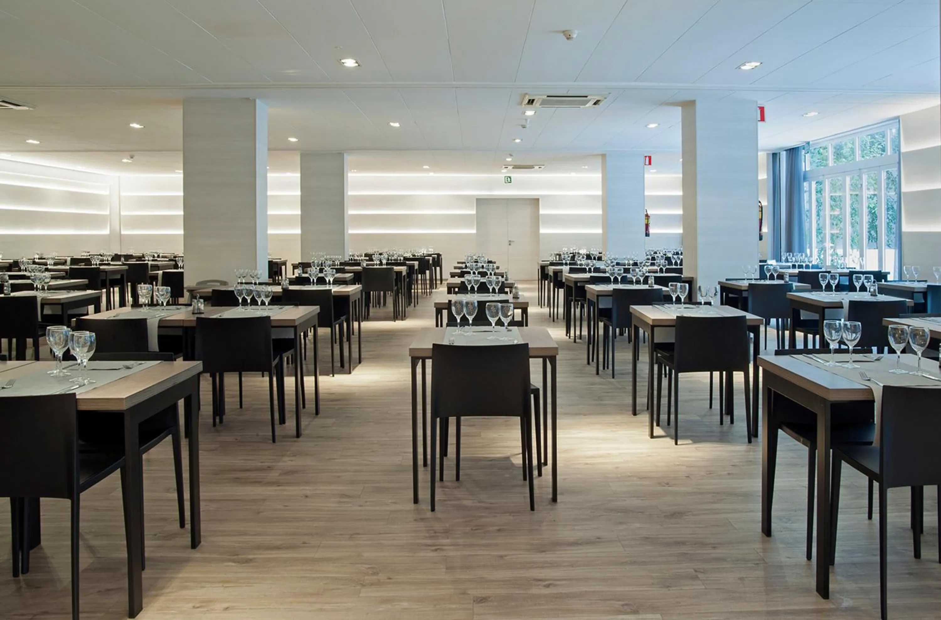 Restaurant/places to eat in Hotel Bernat II 4*Sup