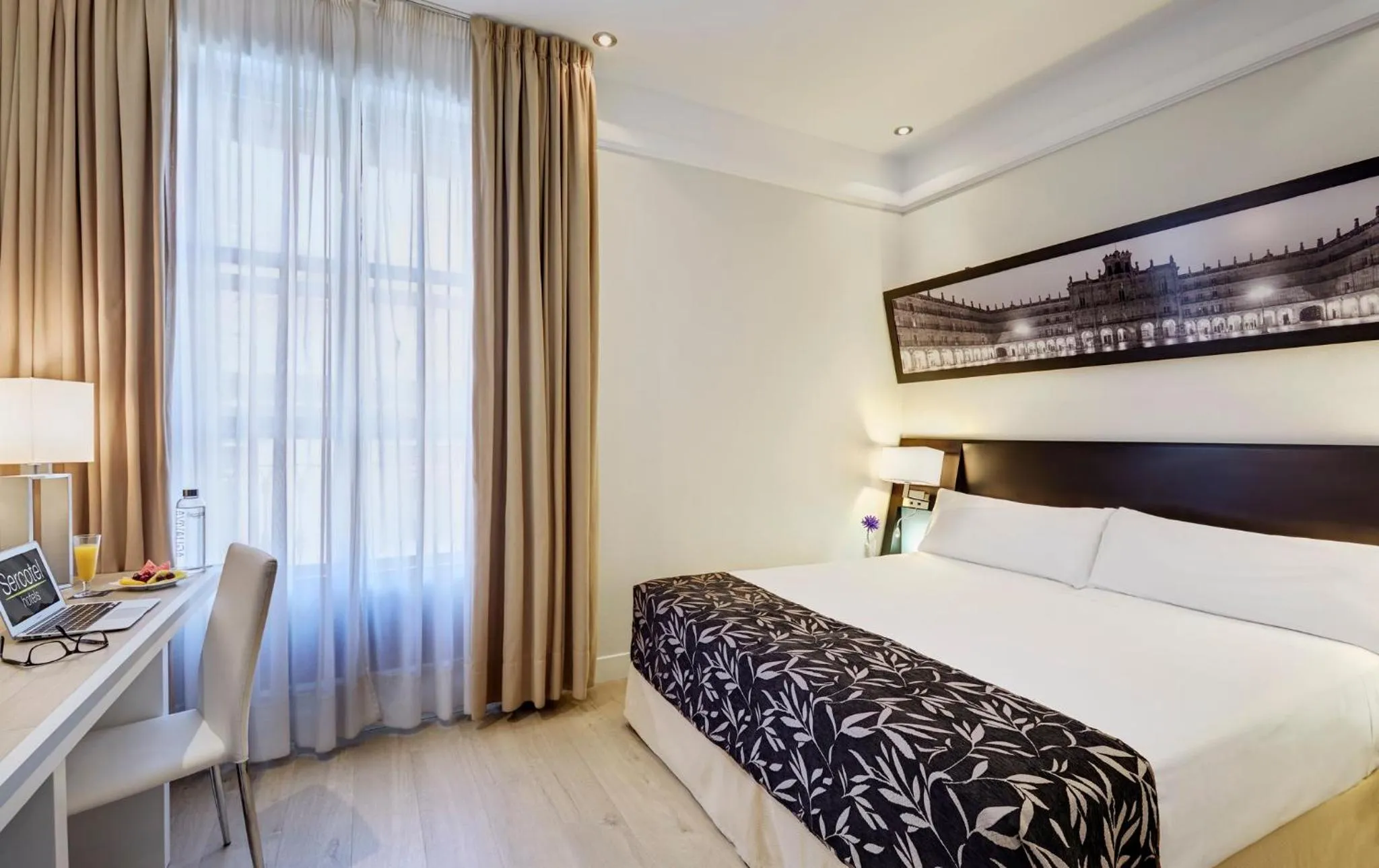 Photo of the whole room, Bed in Sercotel Las Torres