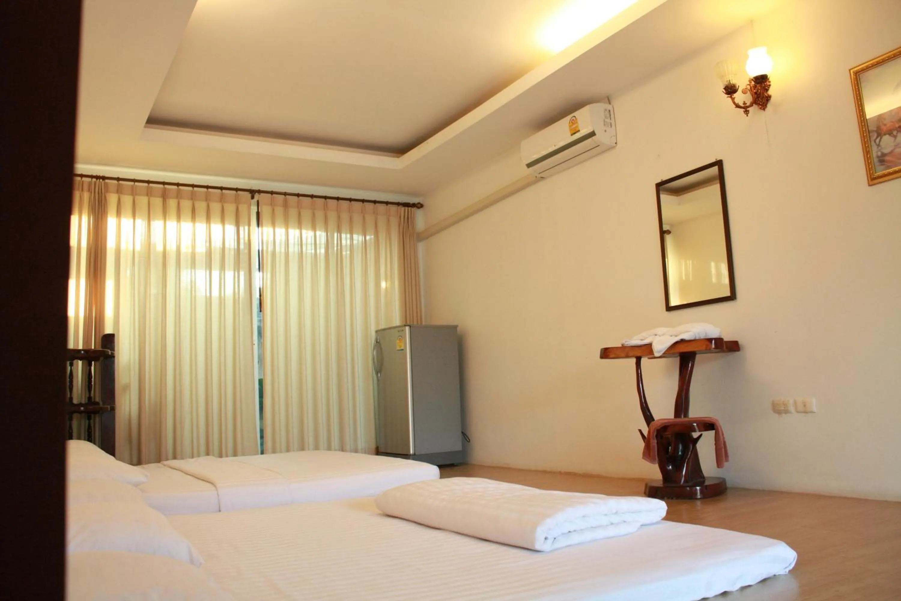 Bedroom, Bed in Waterside Resort