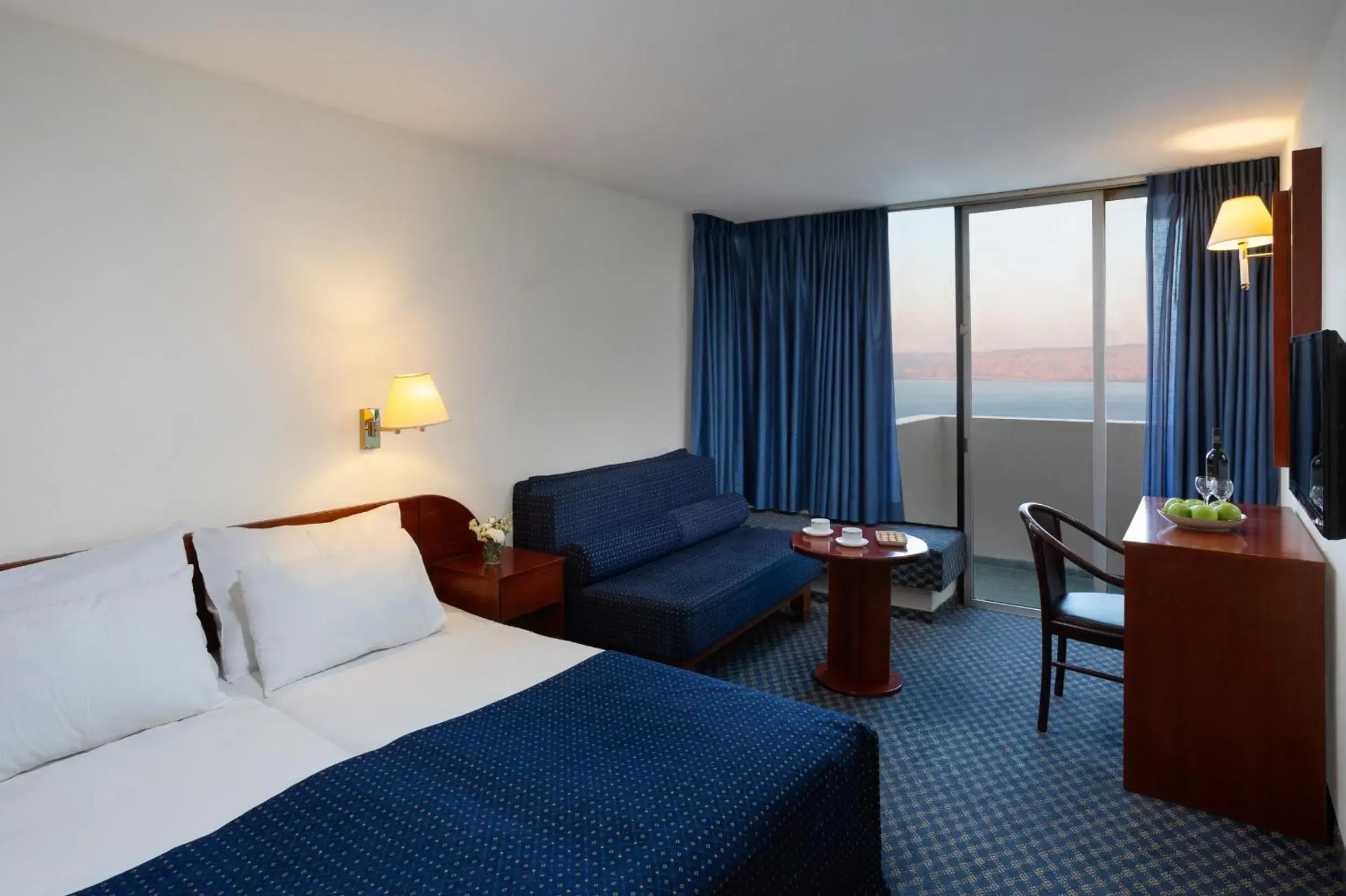 Classic Triple Room in King Solomon Hotel Tiberias Classic Triple Room in King Solomon Hotel Tiberias