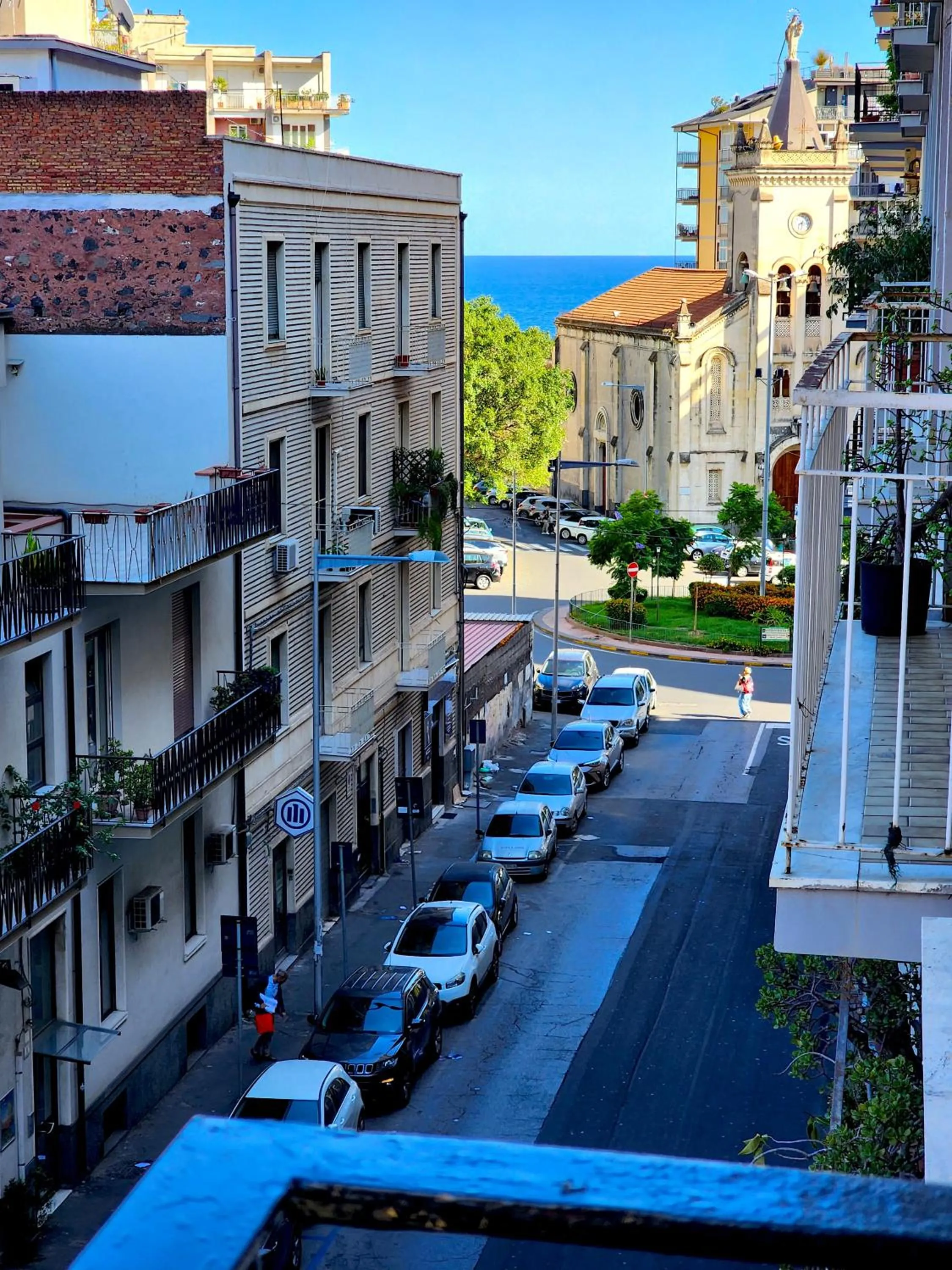 Day in BACARDI Lungomare - Modern apartment near the sea