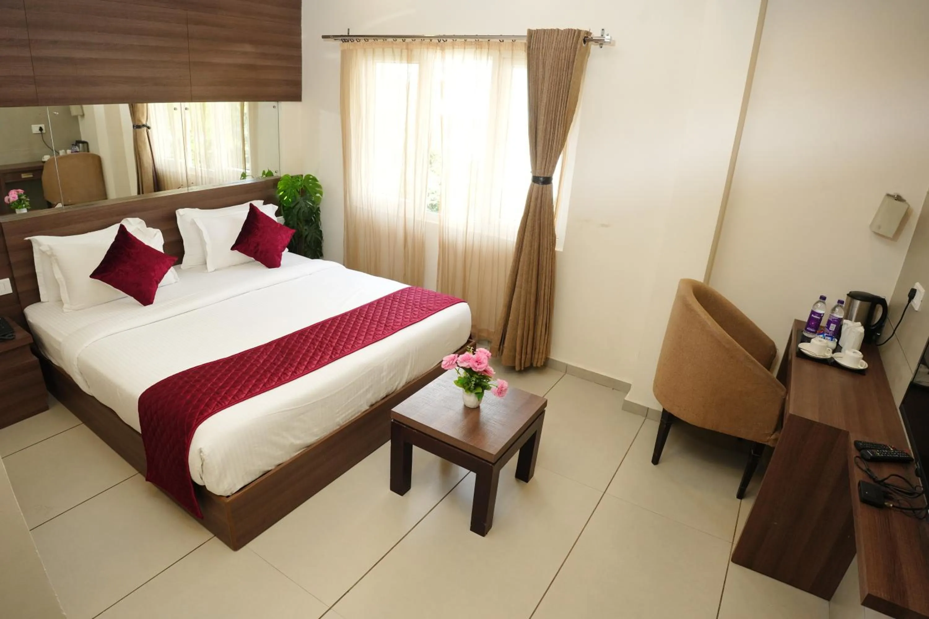 Bed in Hotel Palmyra Grand Inn - Kochi