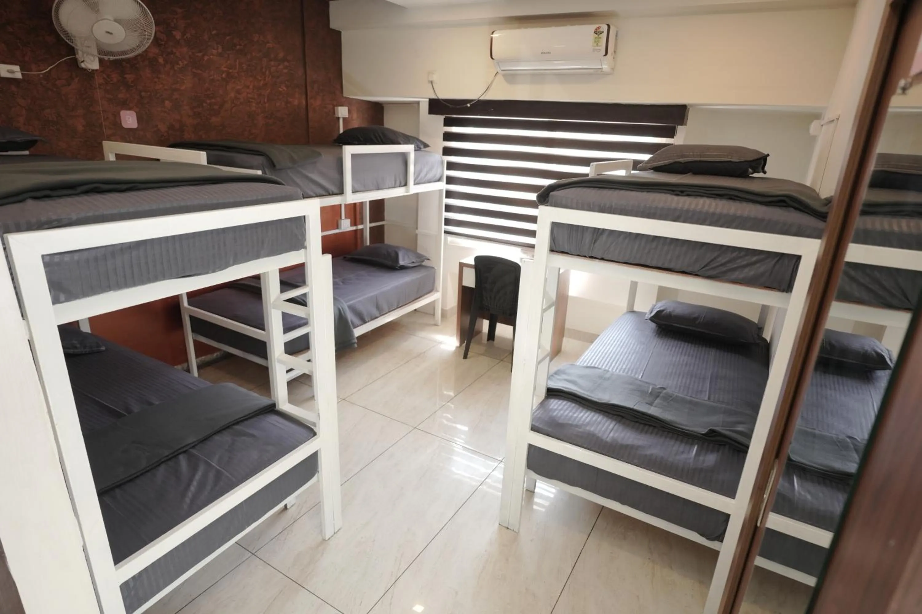 Bed in Hotel Palmyra Grand Inn - Kochi