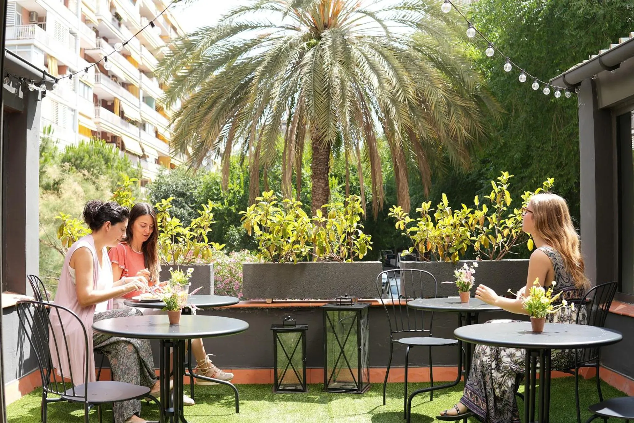 Breakfast in Arenas Atiram Hotel