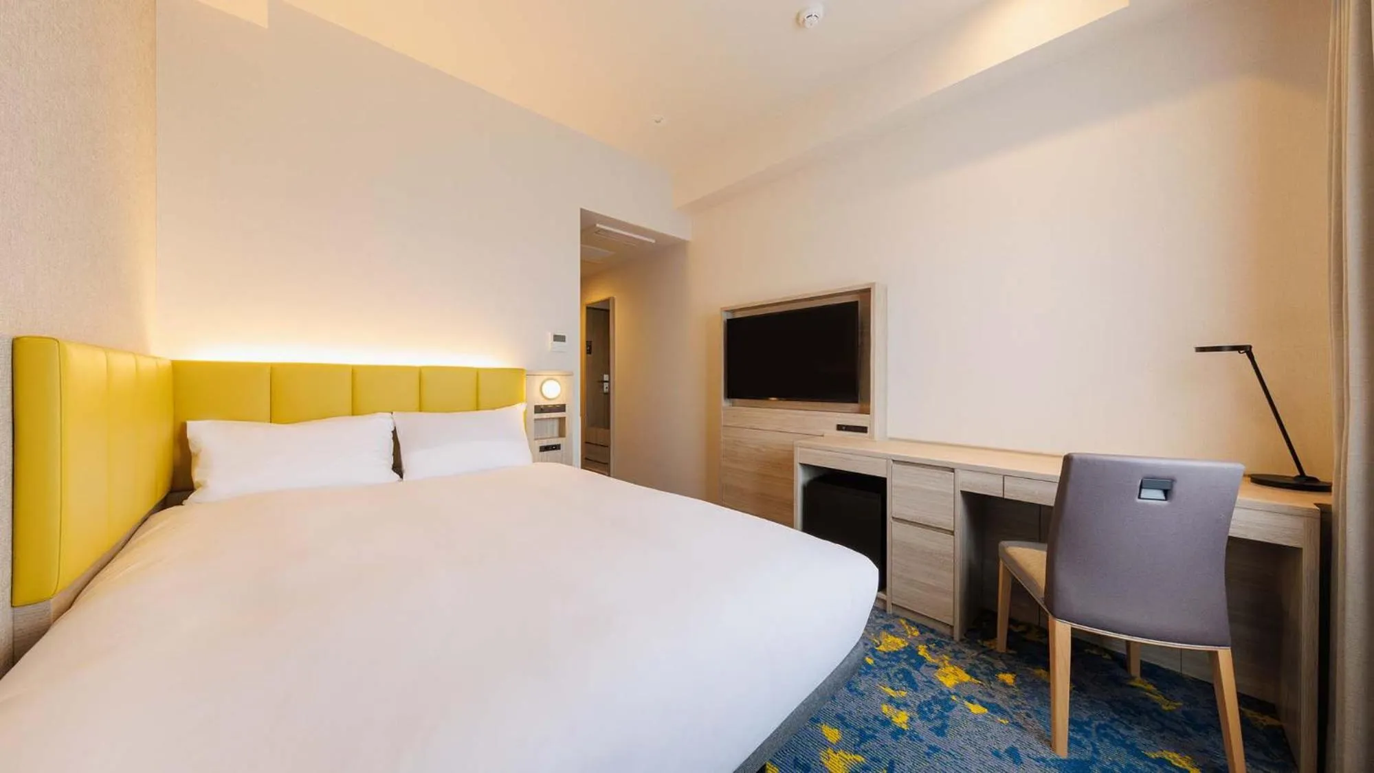 Bed in JR-East Hotel Mets Tachikawa