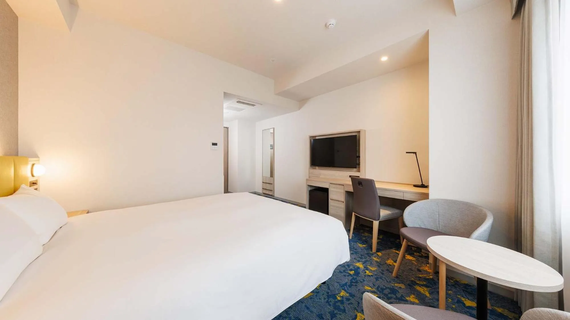 Bed in JR-East Hotel Mets Tachikawa