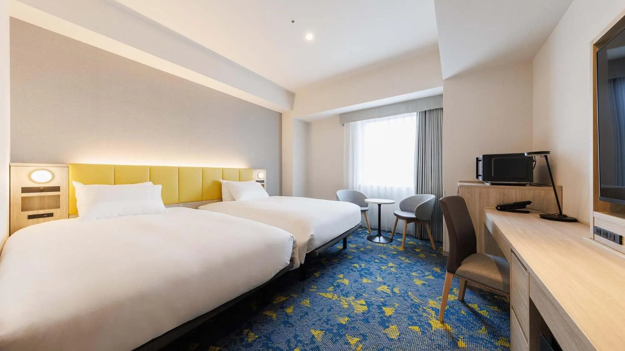 Bed in JR-East Hotel Mets Tachikawa