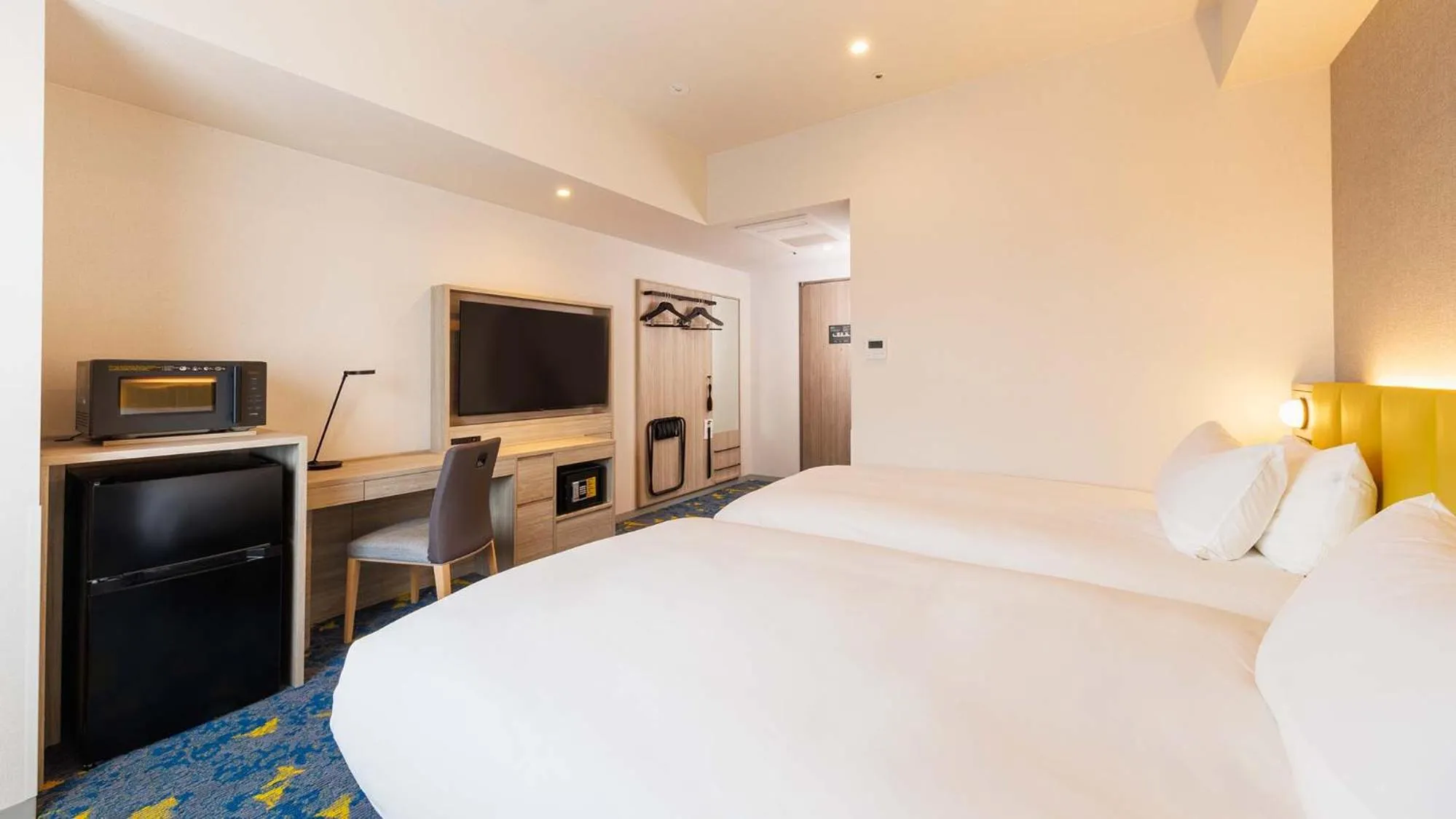 Bed in JR-East Hotel Mets Tachikawa