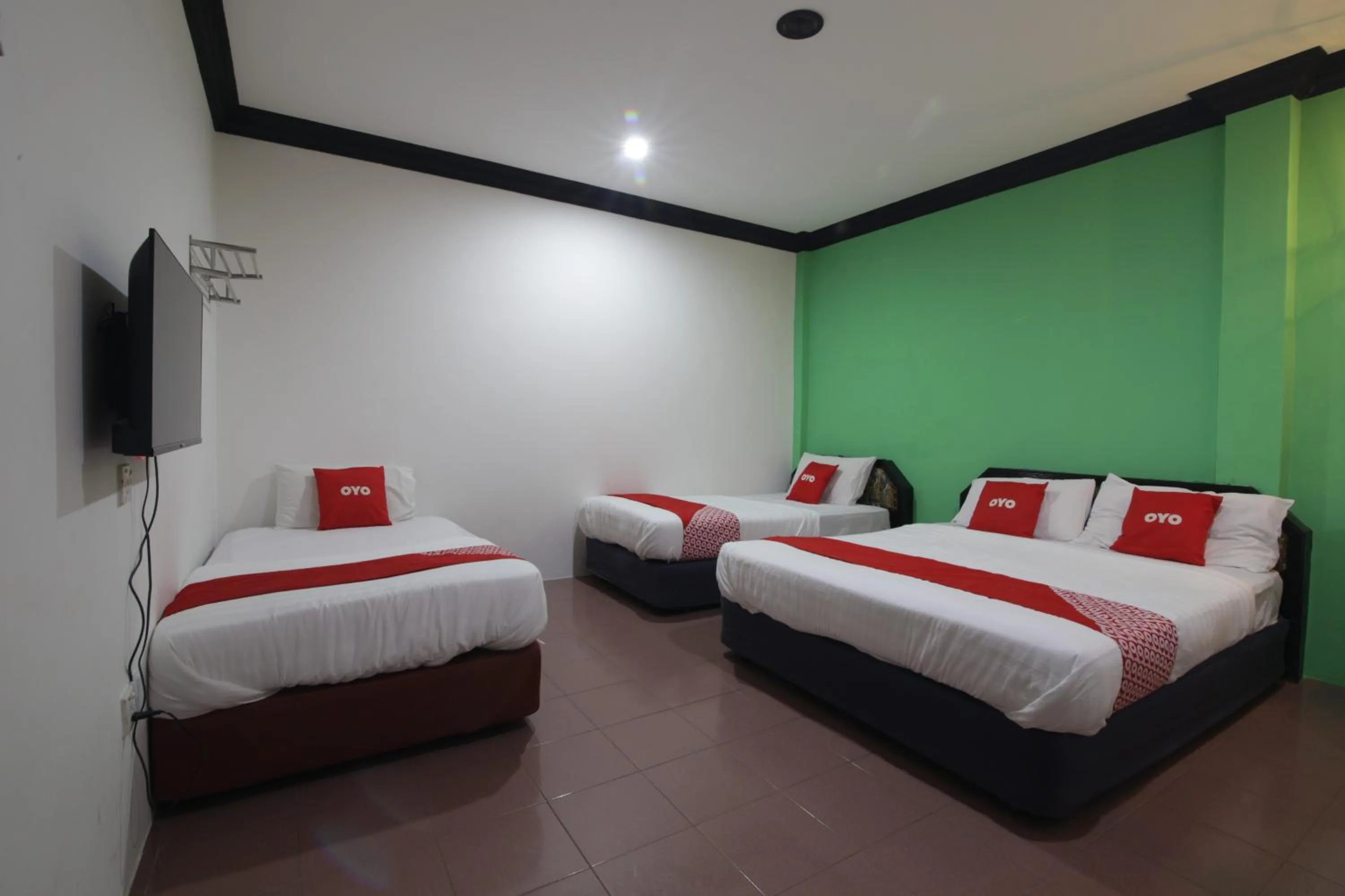 Bedroom, Bed in G CITY HOTEL