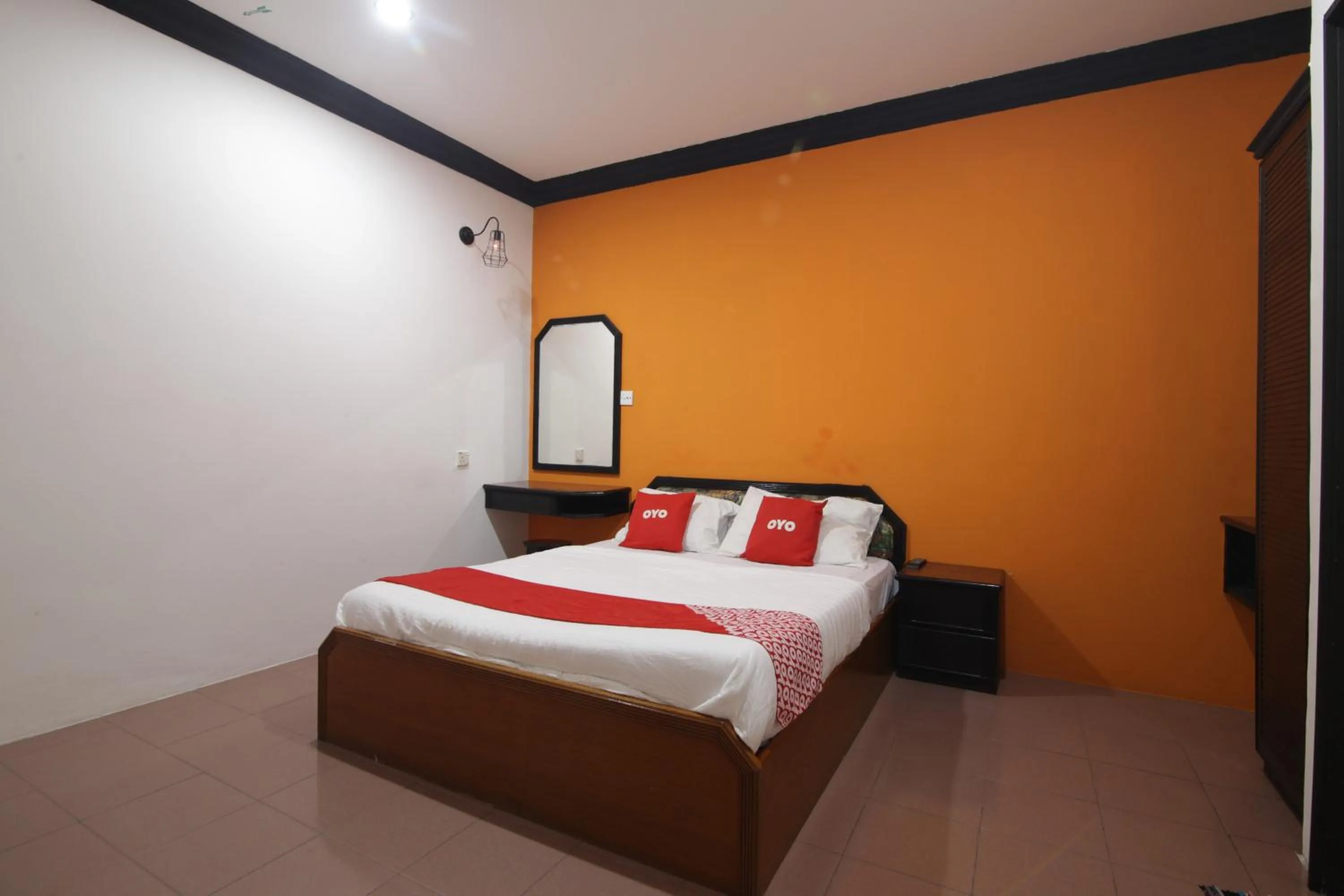 Bedroom, Bed in G CITY HOTEL