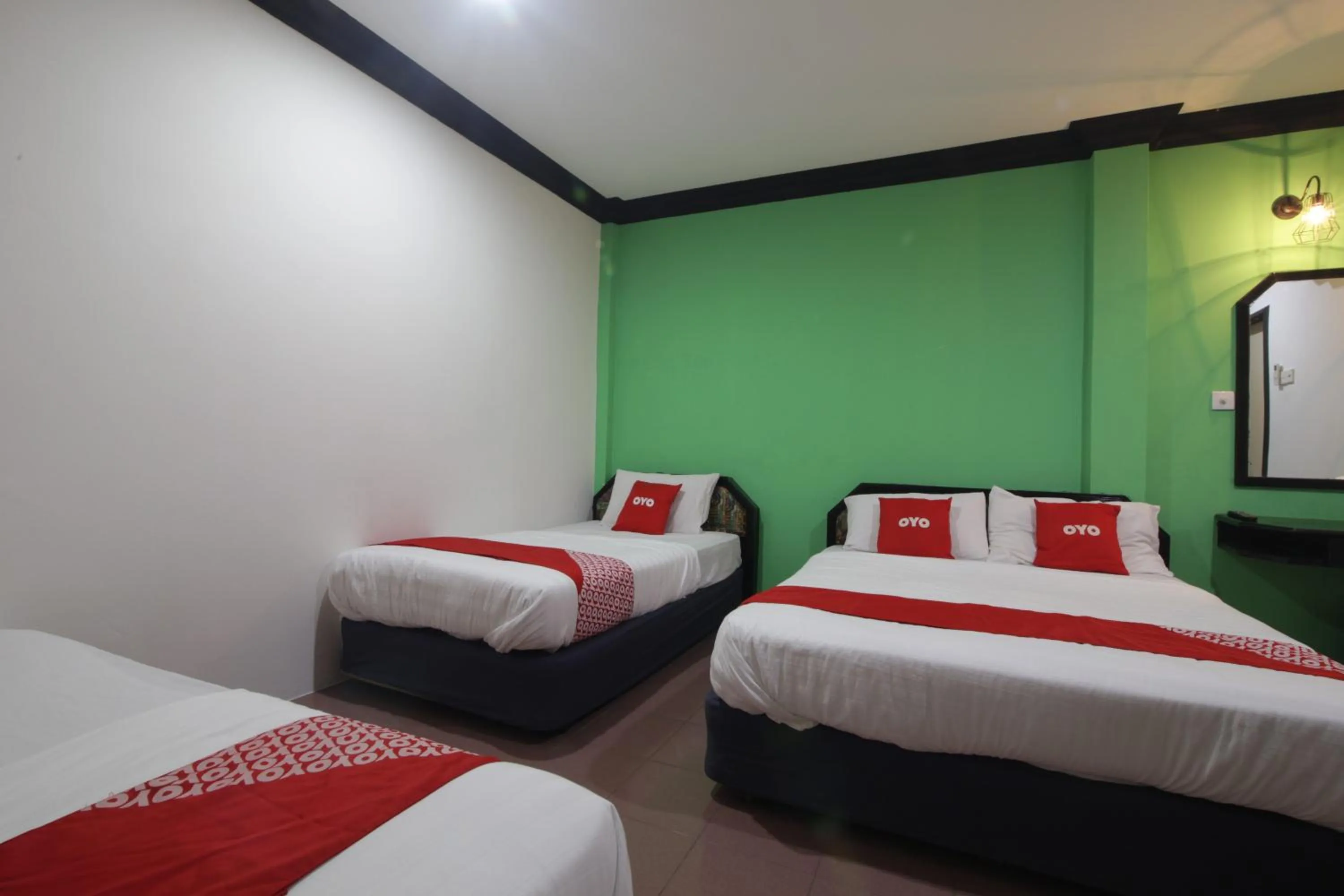 Bedroom, Bed in G CITY HOTEL