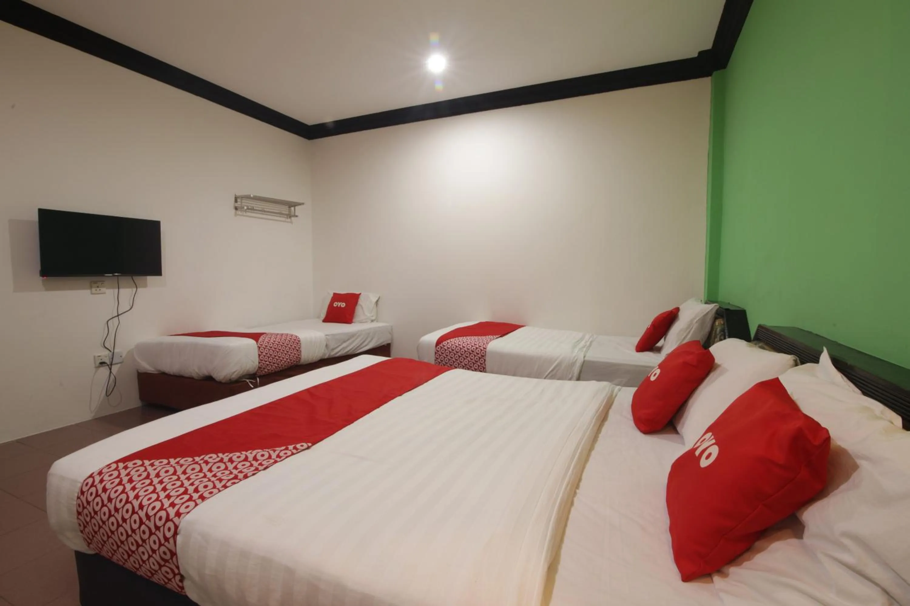 Bedroom, Bed in G CITY HOTEL