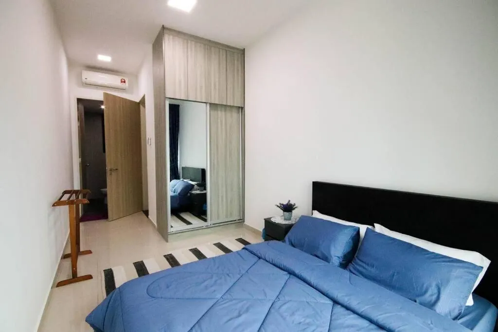 Bedroom, Bed in Legasi Kampung Baru by Airhost