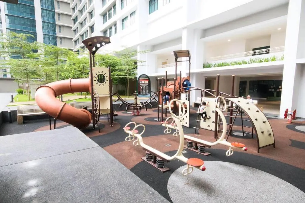 Children play ground in Legasi Kampung Baru by Airhost