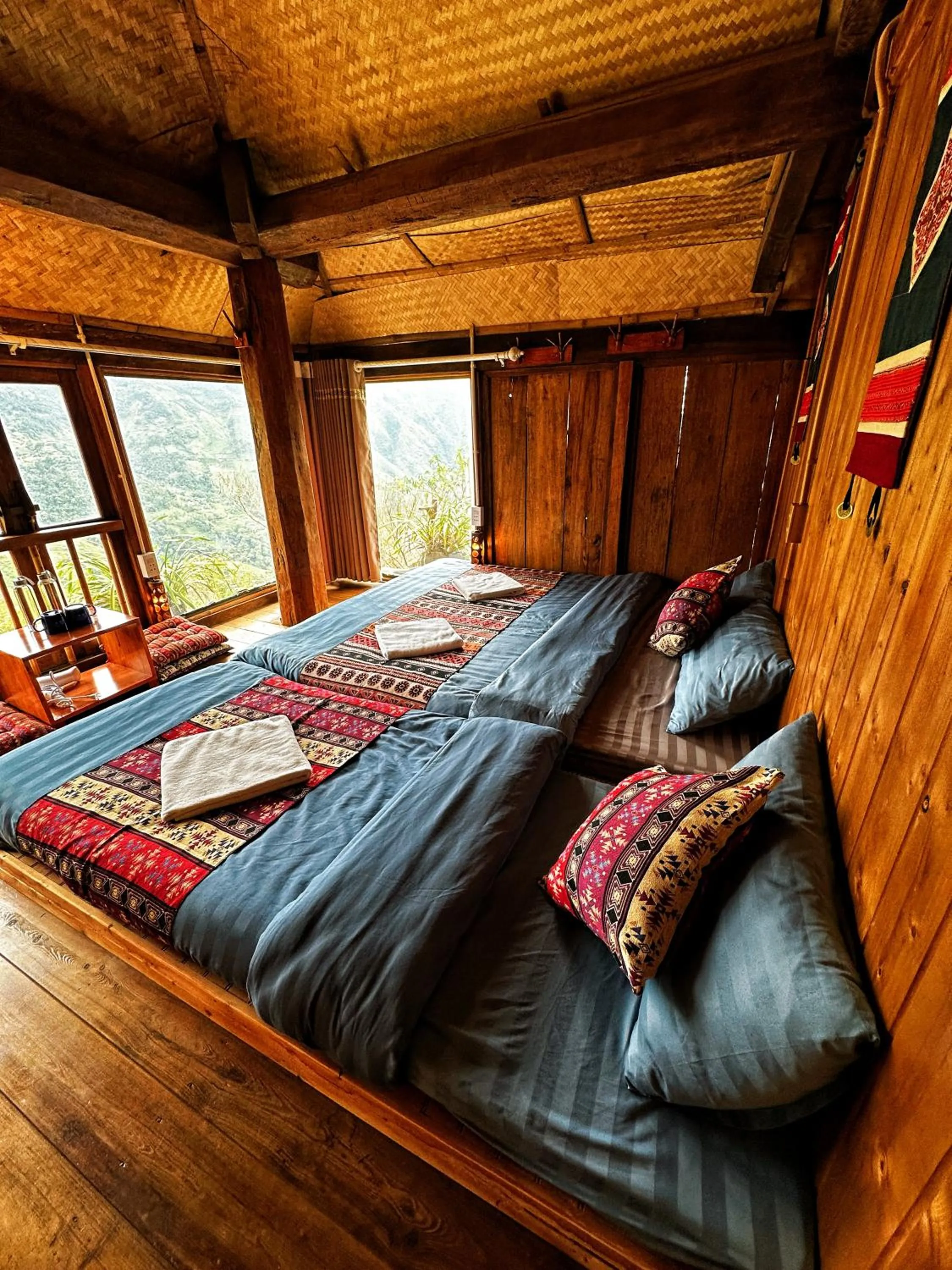Bed in Ta Xua Ecolodge