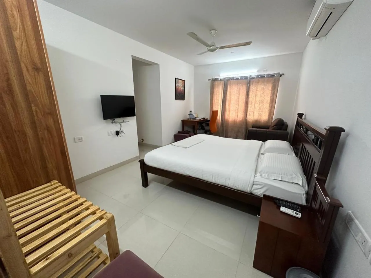 Bed in Achates Corporate Services