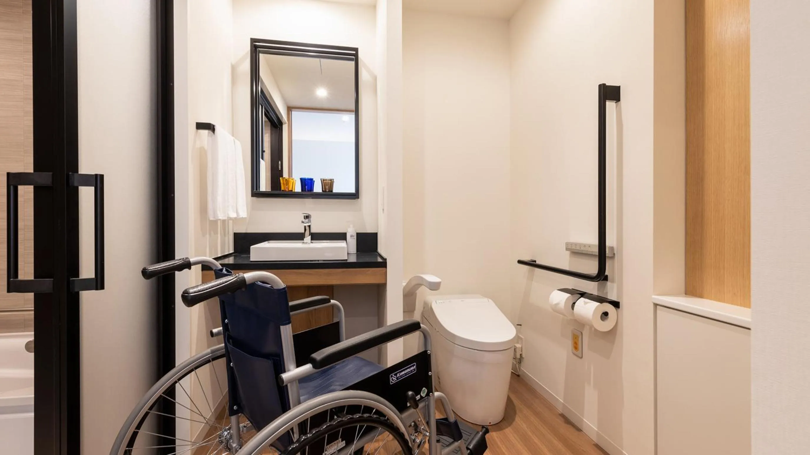 JR East Hotel Mets Premier Yokohama Sakuragicho