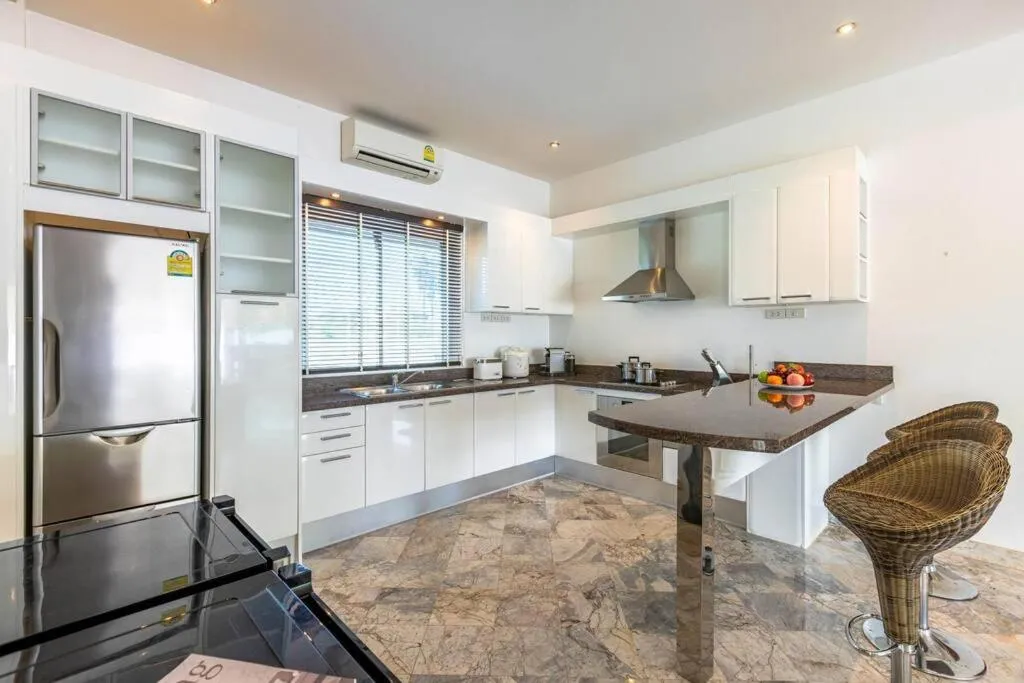 Private 3 Bedroom Pool Villa PP10